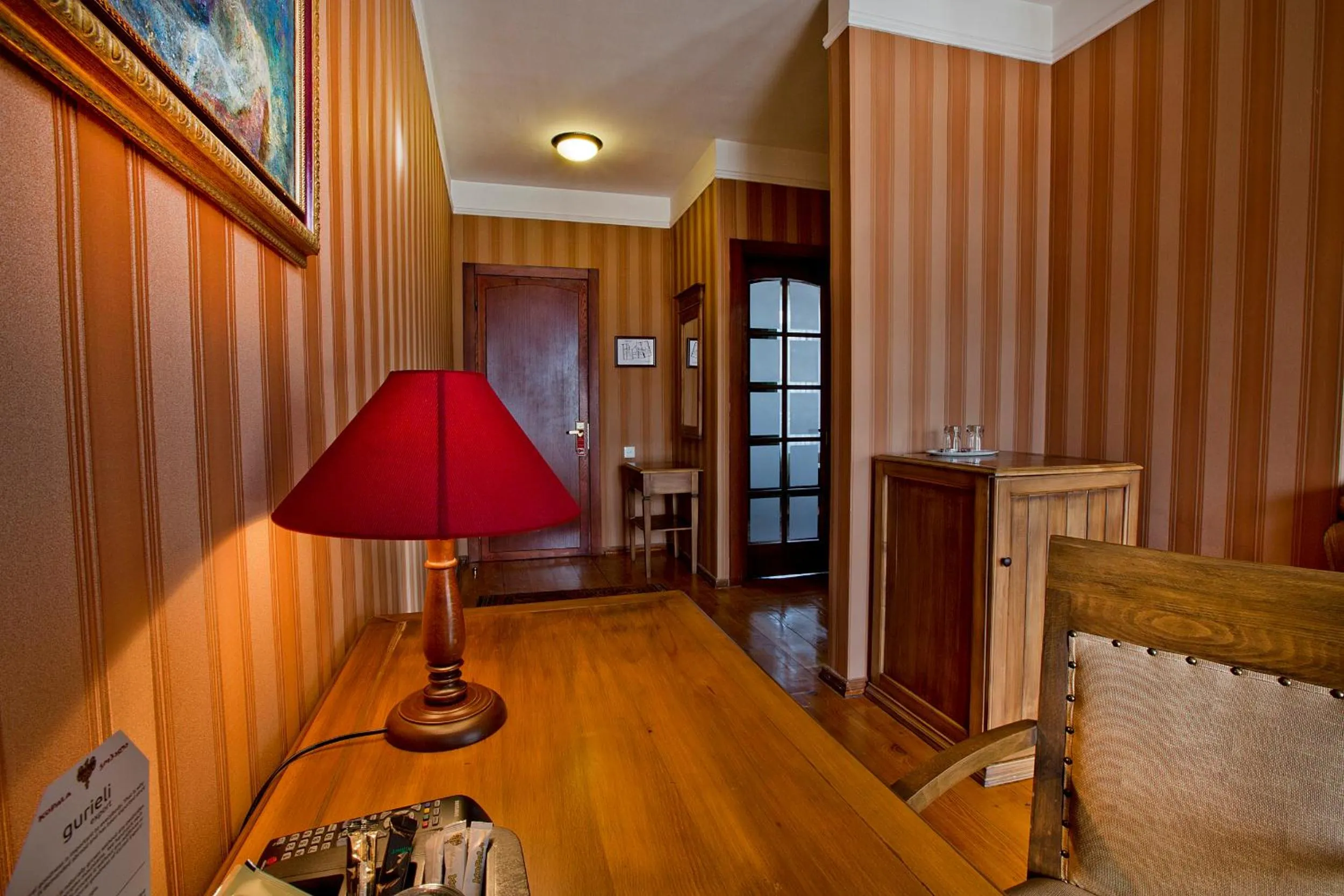 Living room, Bed in Hotel Kopala