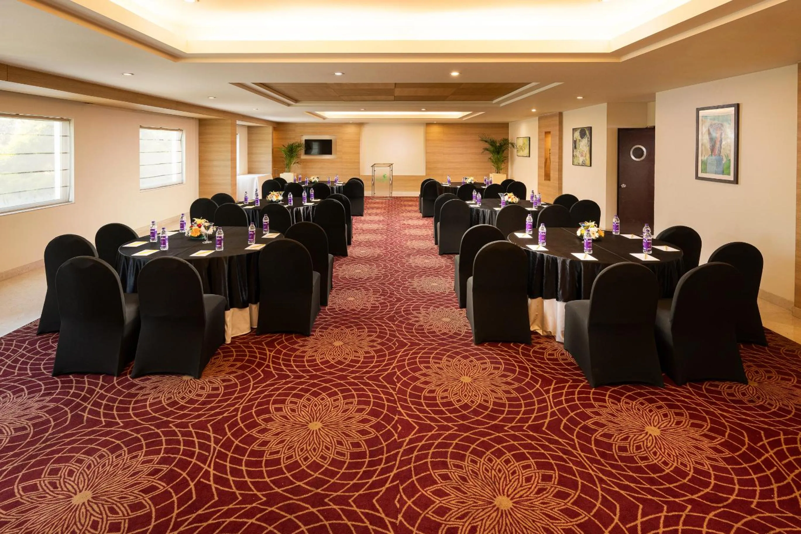 Lemon Tree Premier, Ulsoor Lake, Bengaluru