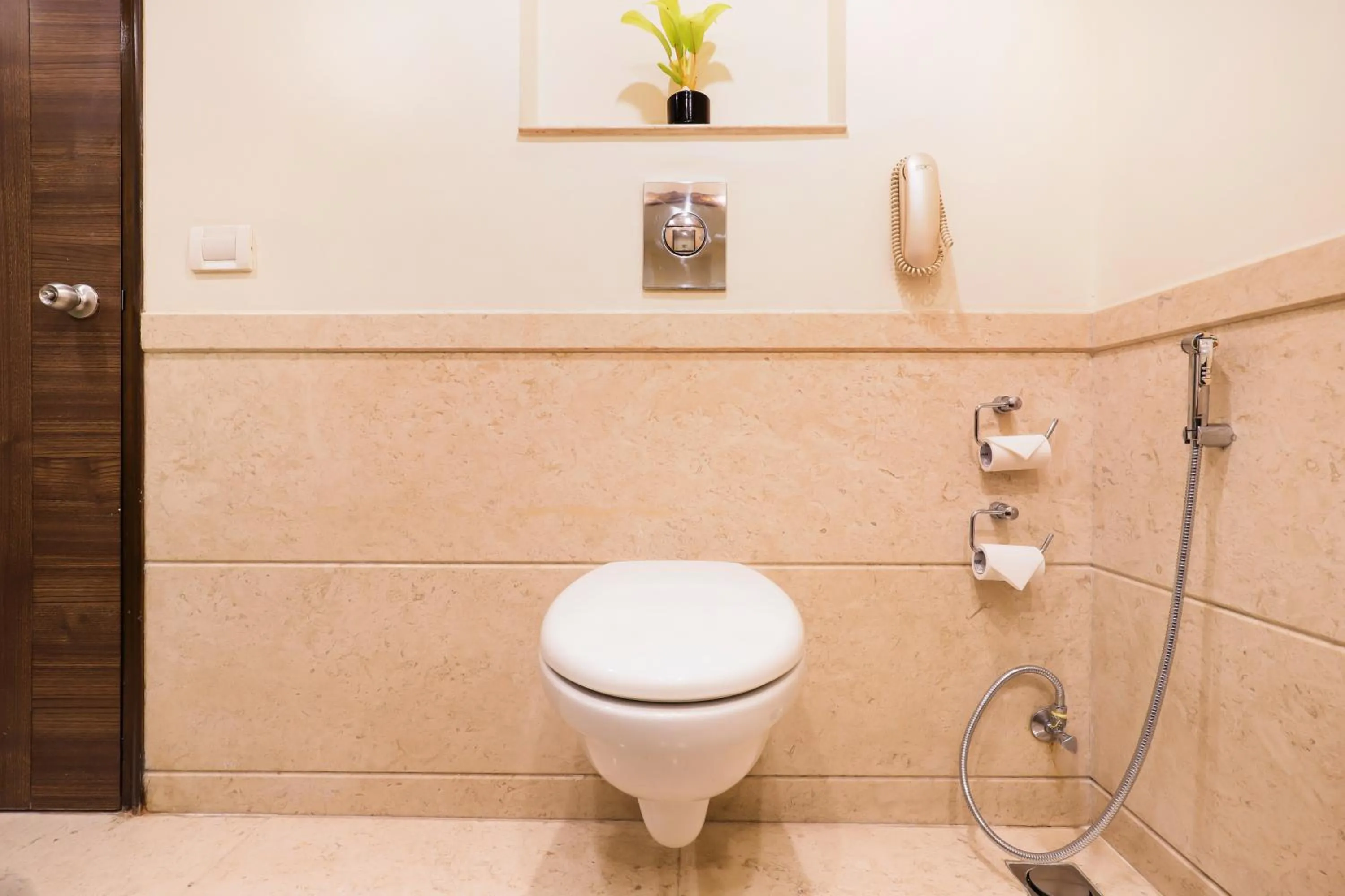 Lemon Tree Premier, Ulsoor Lake, Bengaluru