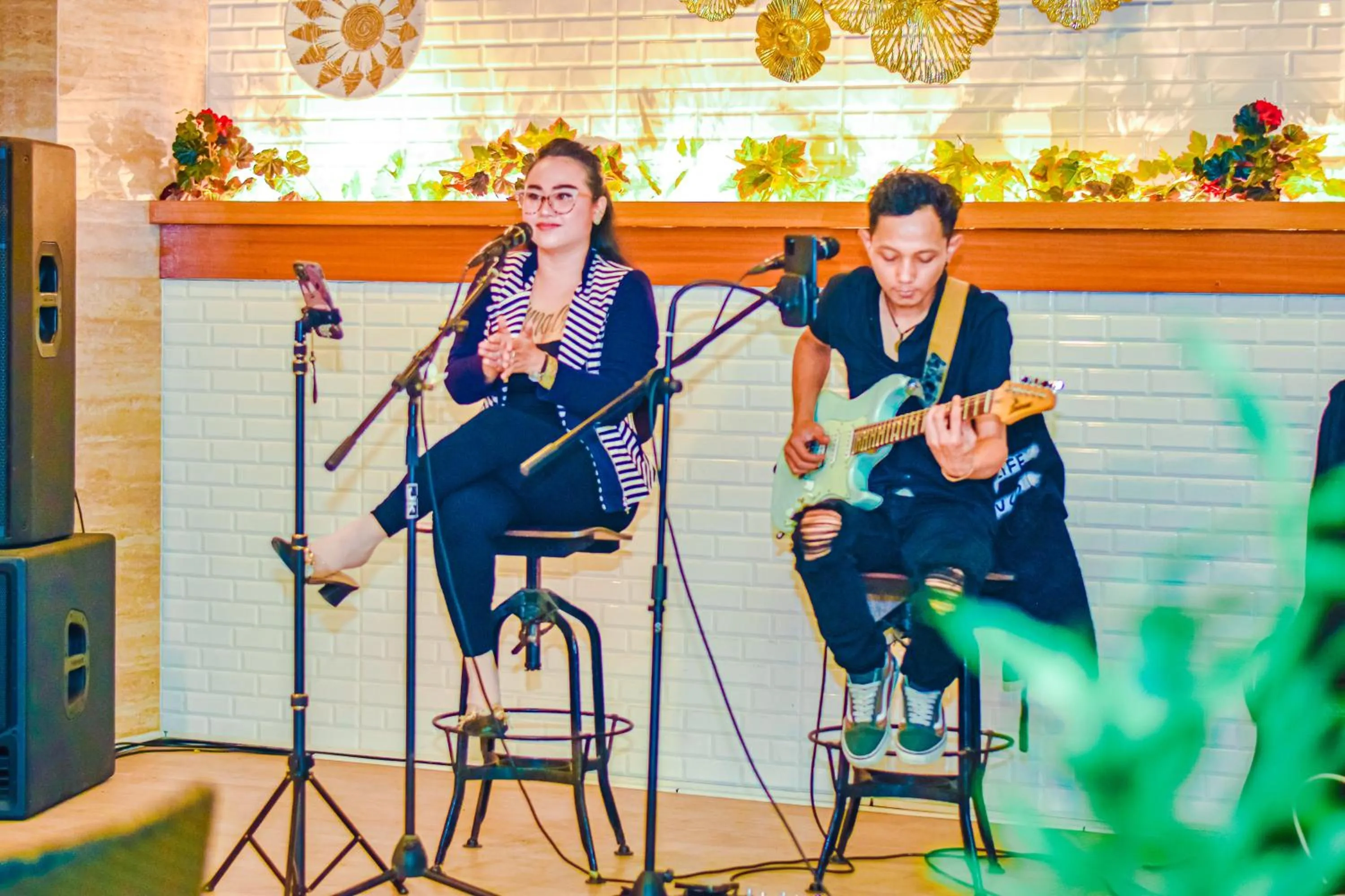 Restaurant/places to eat in The Lokha Legian Resort & Spa