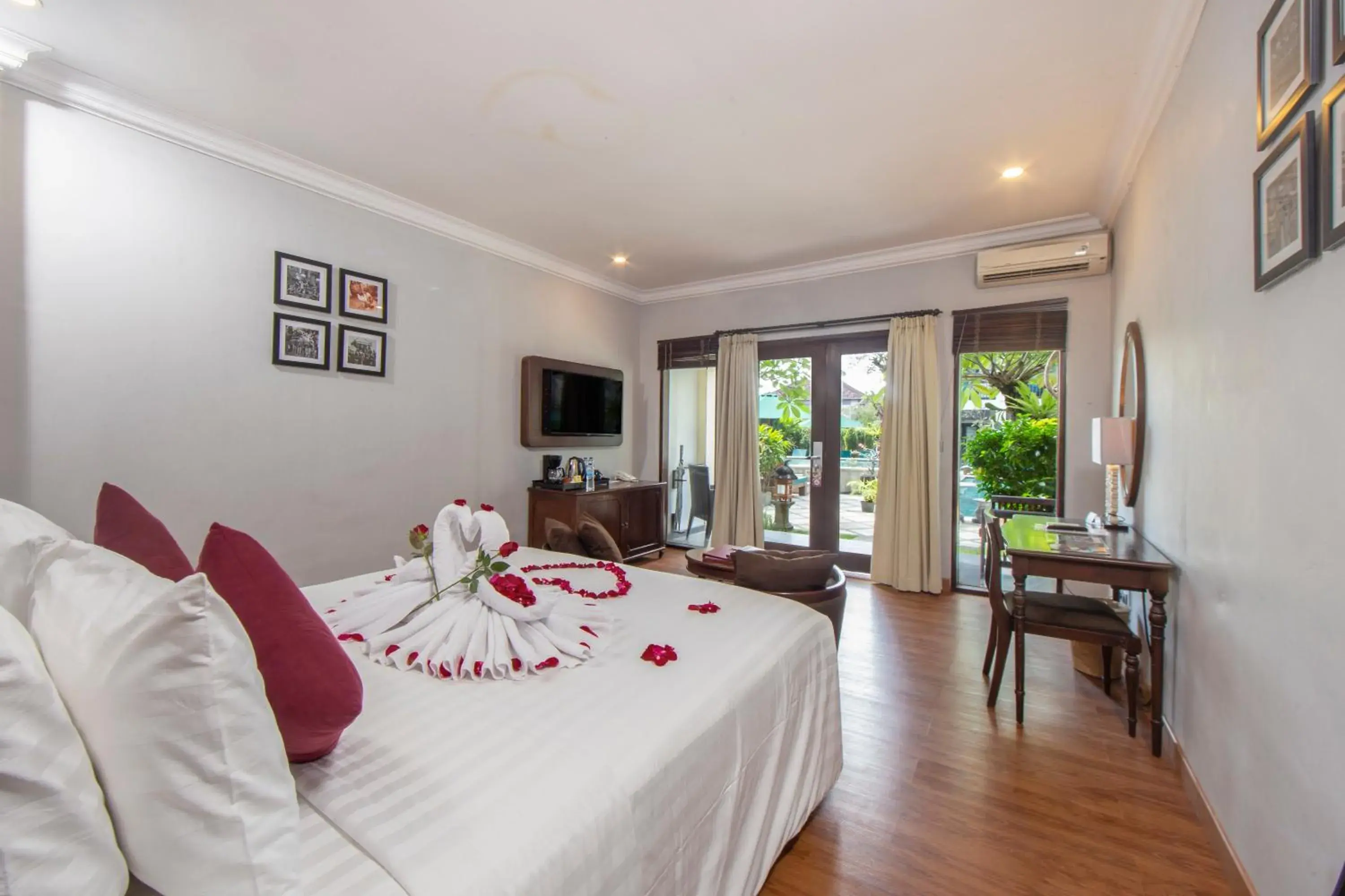Bedroom, Bed in The Lokha Legian Resort & Spa Bedroom, Bed in The Lokha Legian Resort & Spa