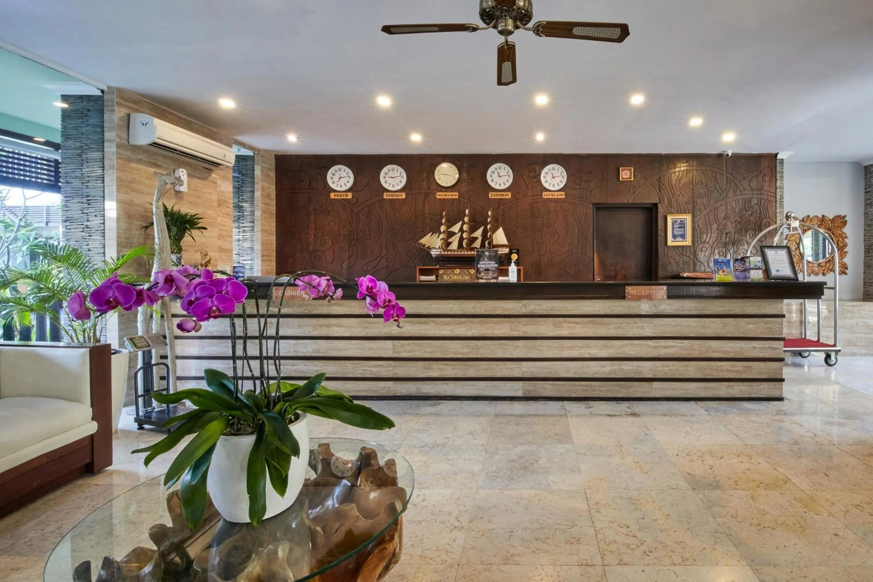 Lobby or reception in The Lokha Legian Resort & Spa