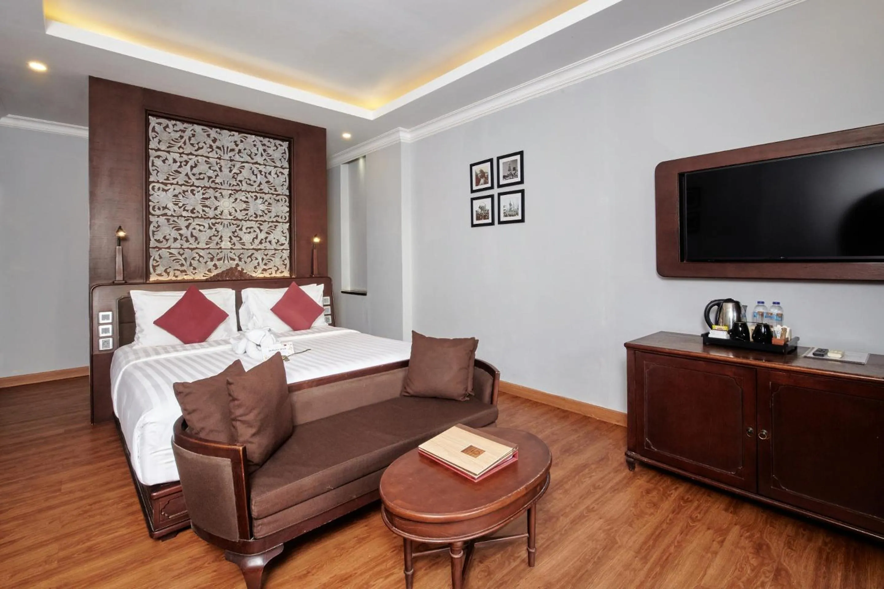 Bedroom, Bed in The Lokha Legian Resort & Spa