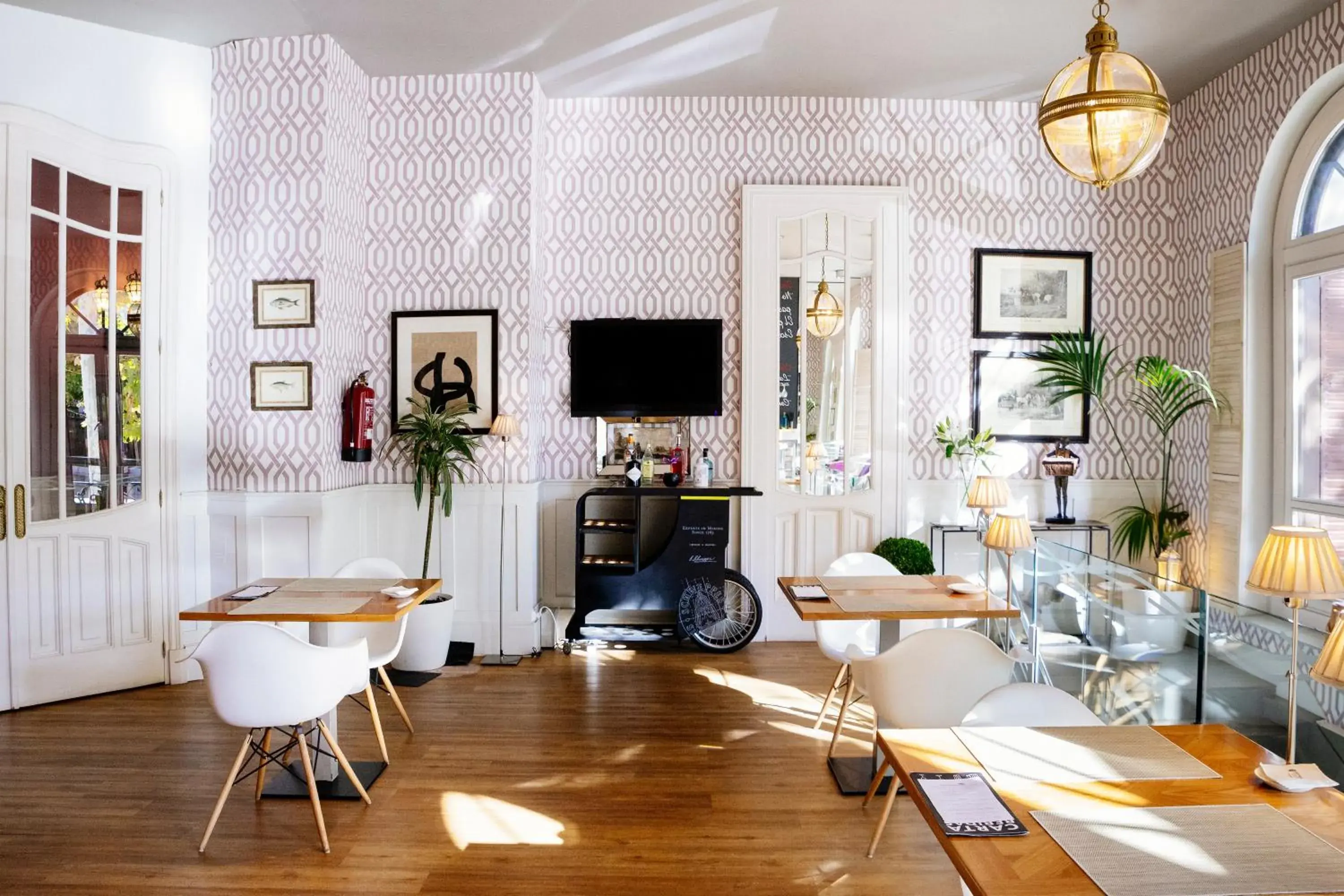 Restaurant/places to eat in Petit Palace Savoy Alfonso XII Restaurant/places to eat in Petit Palace Savoy Alfonso XII