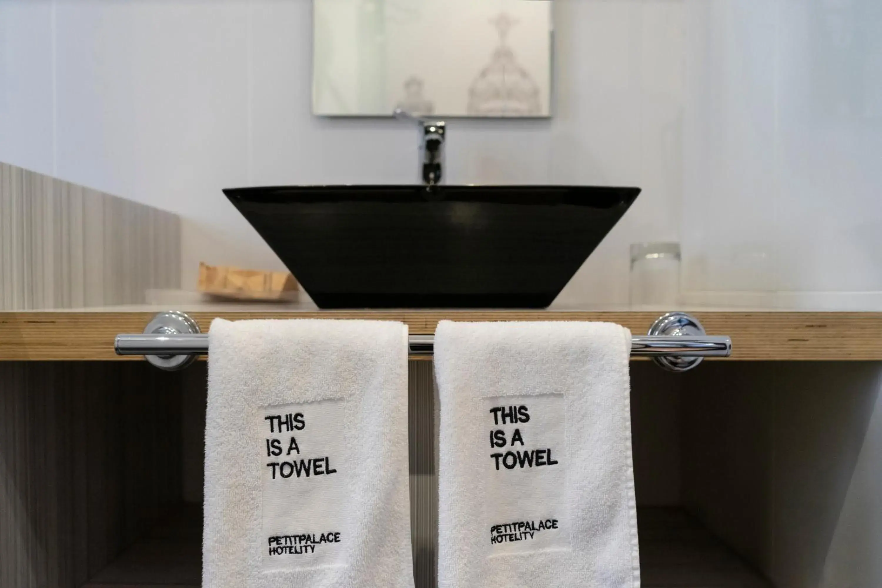 Bathroom in Petit Palace Savoy Alfonso XII Bathroom in Petit Palace Savoy Alfonso XII