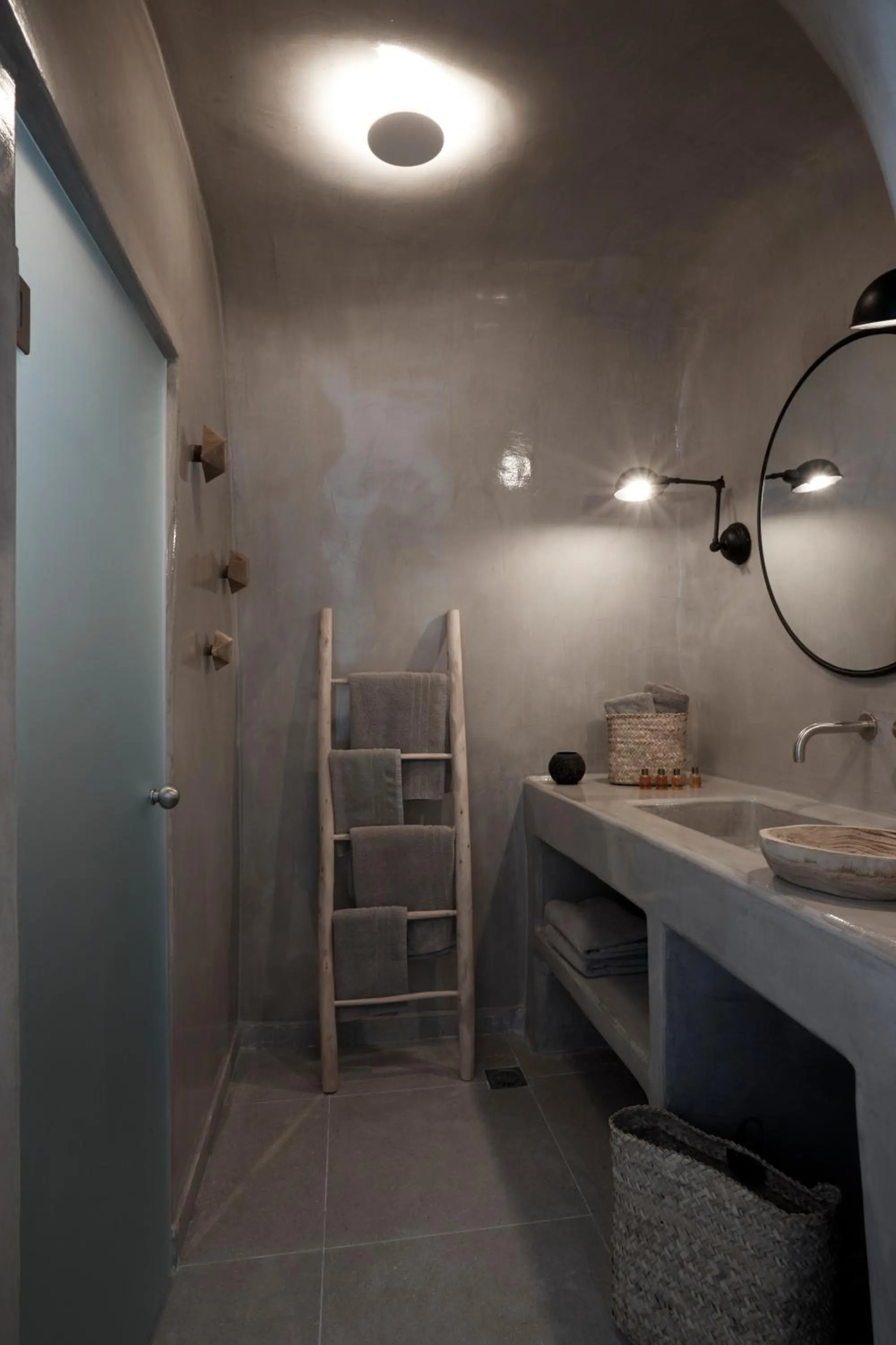 Bathroom in Virginia's Cave Villas