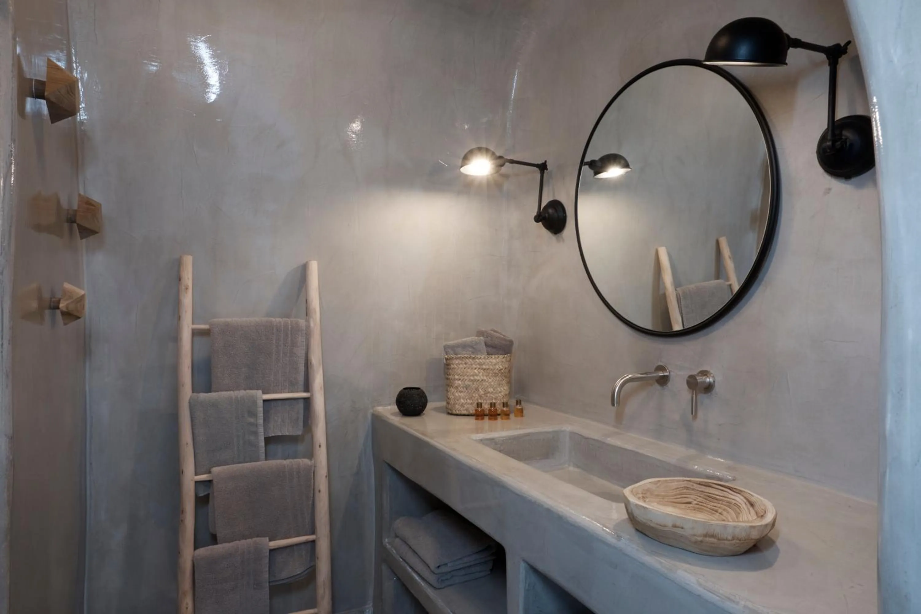 Bathroom in Virginia's Cave Villas