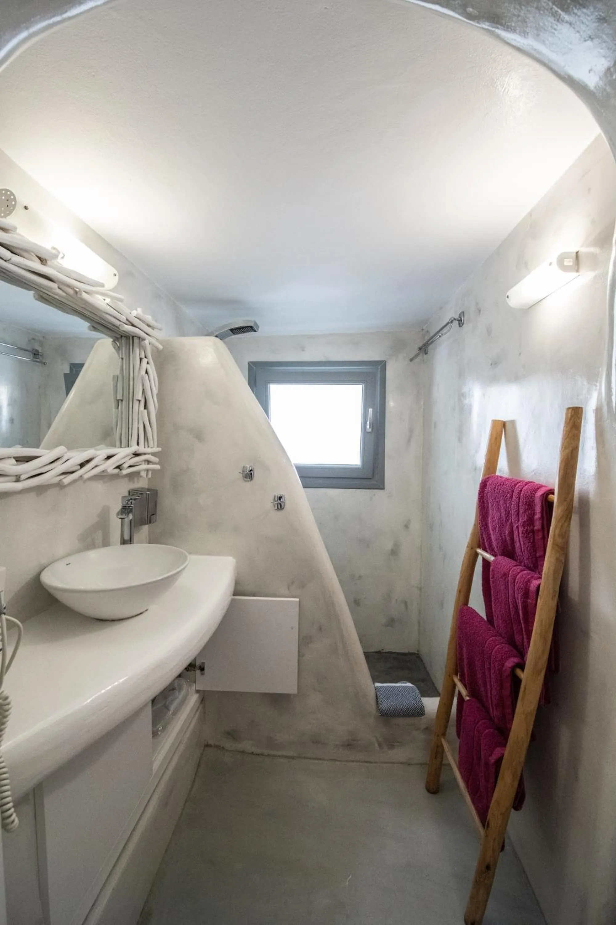 Bathroom in Virginia's Cave Villas