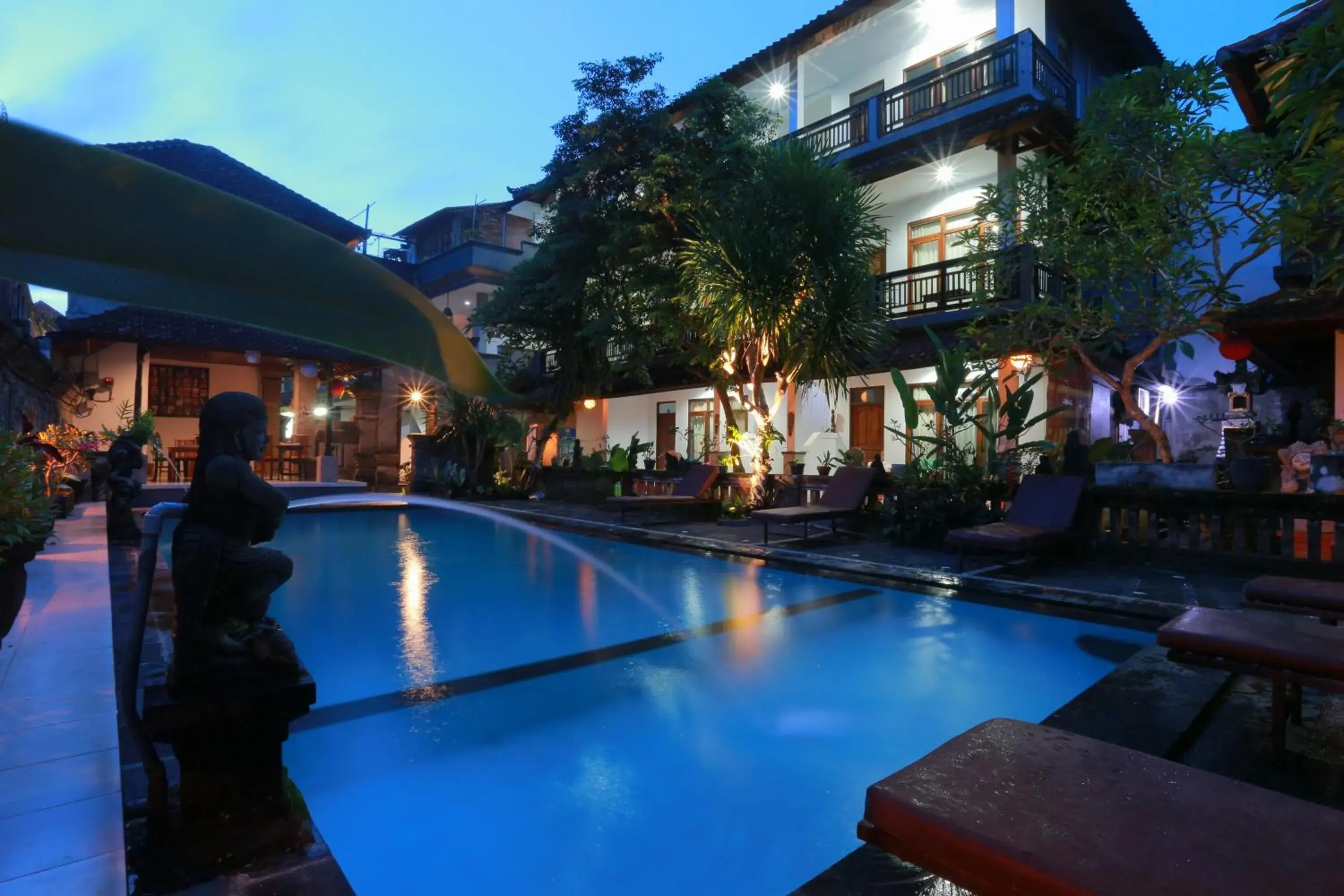 Property building in Warsa's Garden Bungalow and Spa Property building in Warsa's Garden Bungalow and Spa