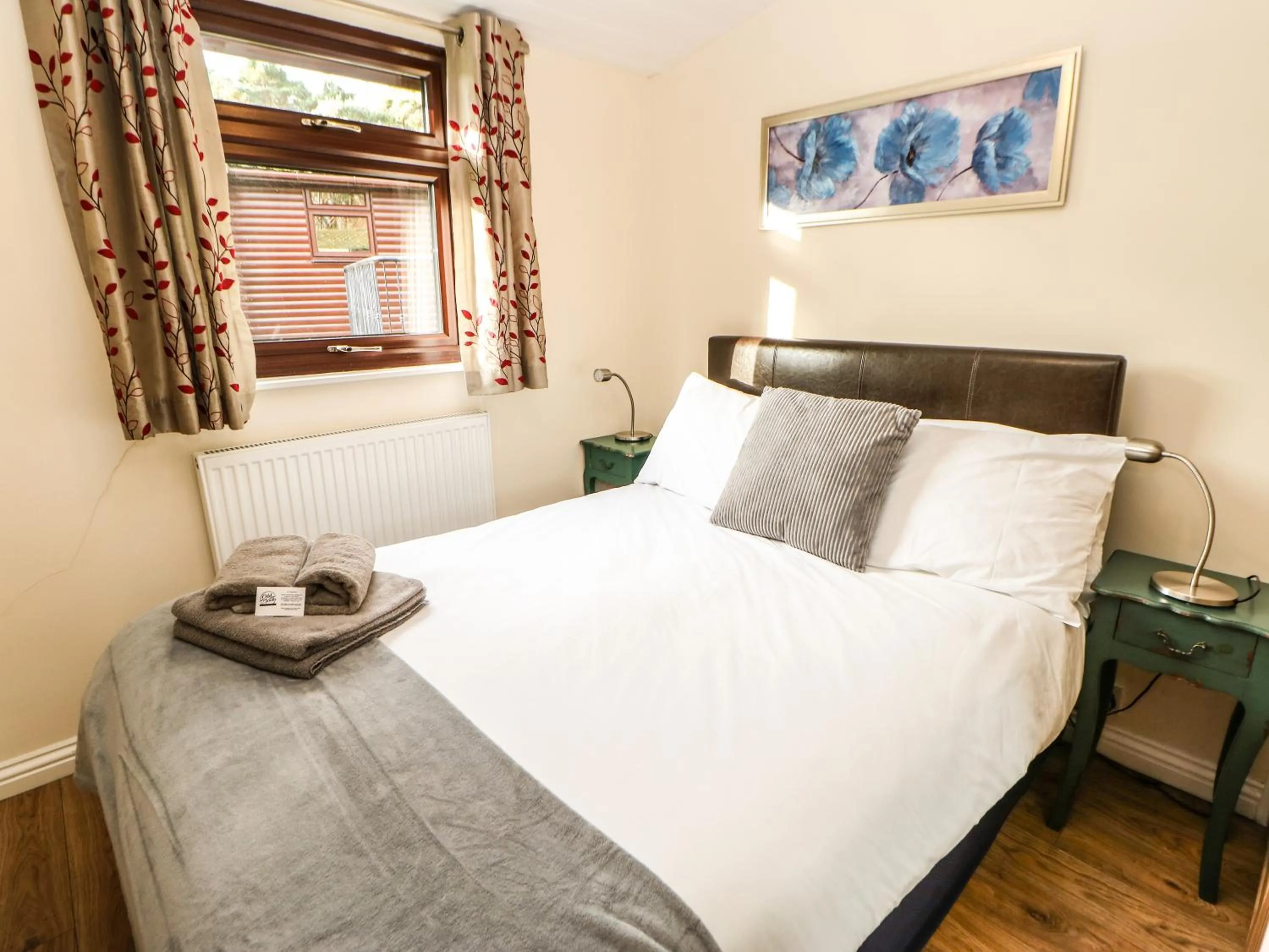 Bed in Primrose Lodge