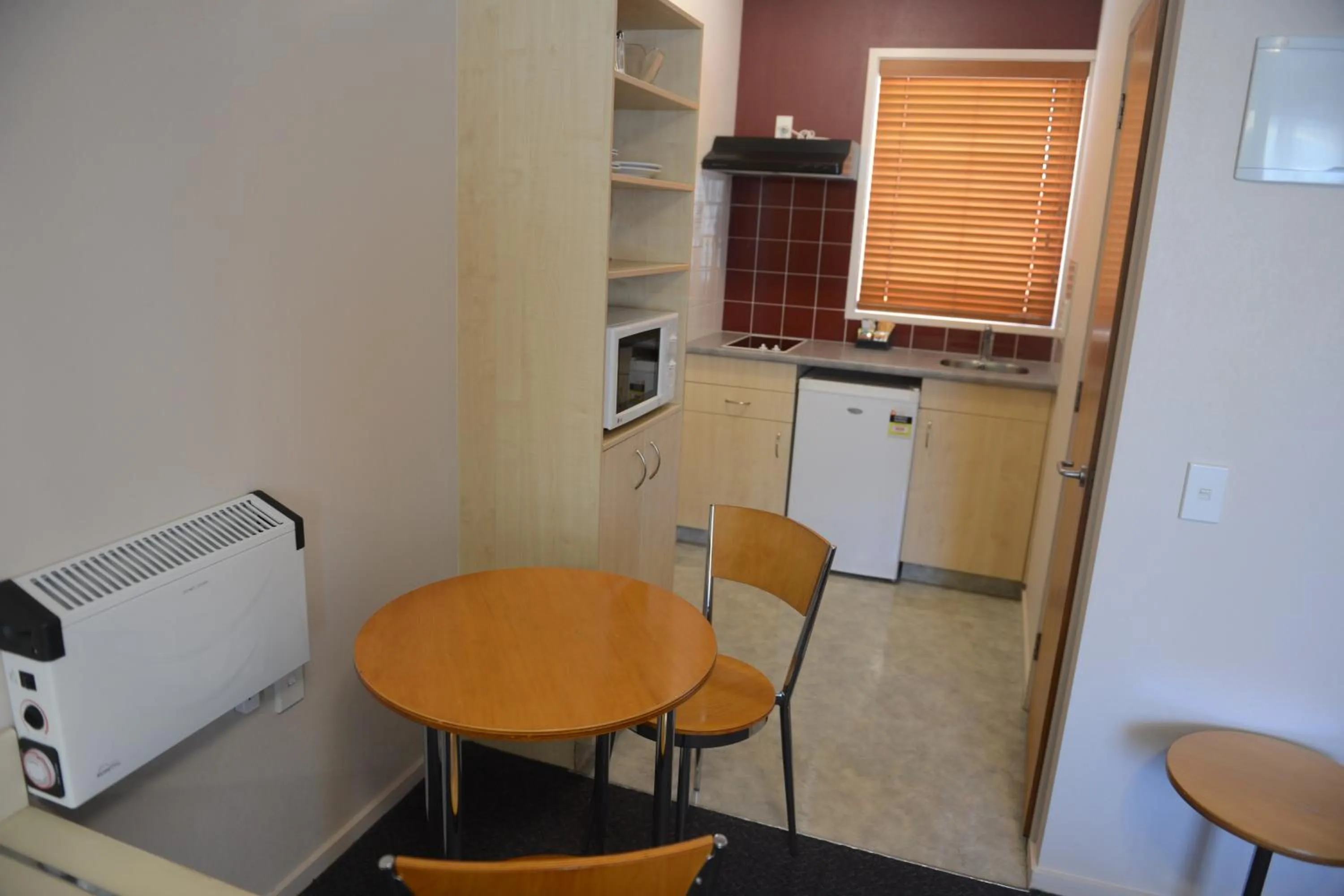 Victoria Court Motor Lodge - Free Parking