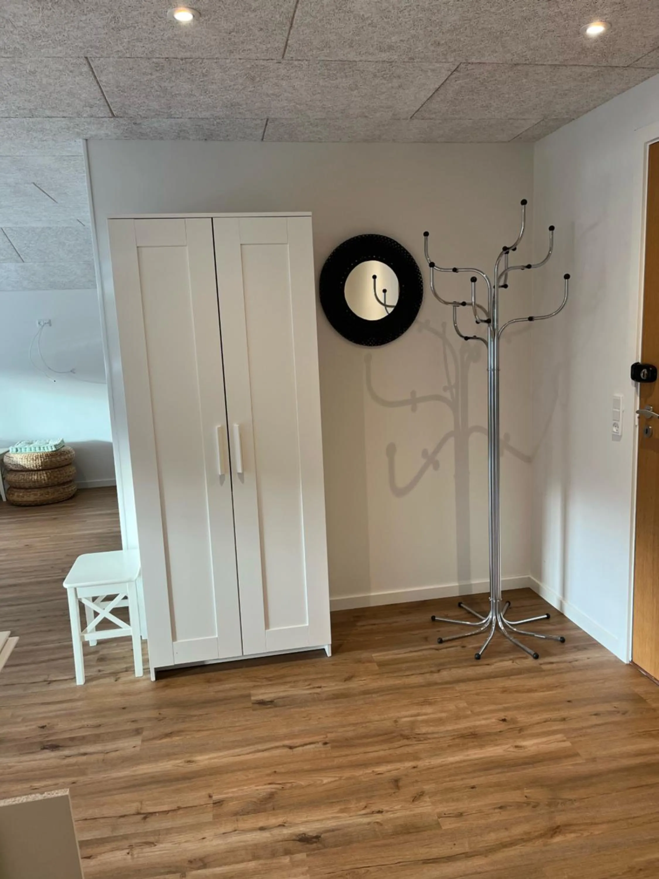 wardrobe in Hotel Kirkedal B&B