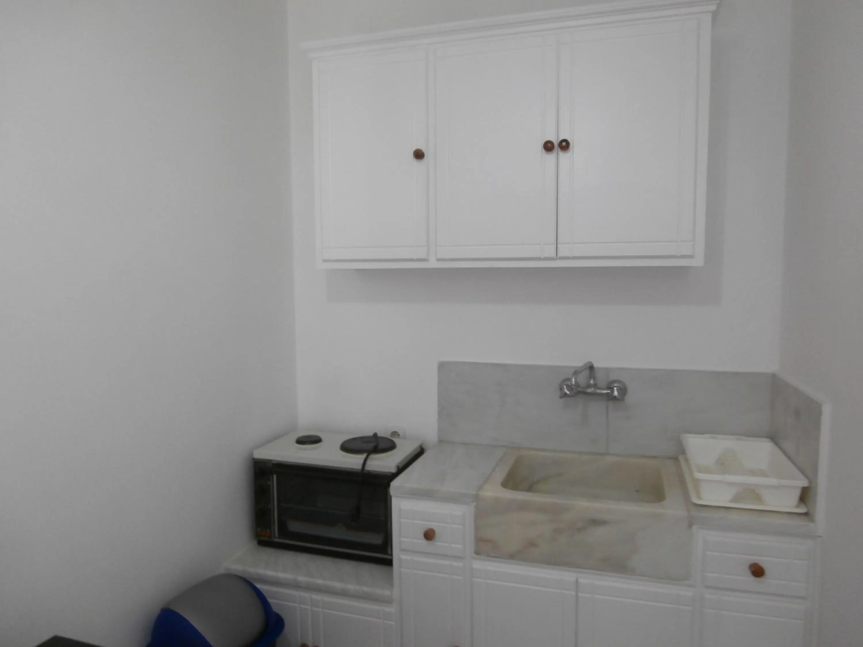 Kitchen or kitchenette in Kionia Galini Bangalows