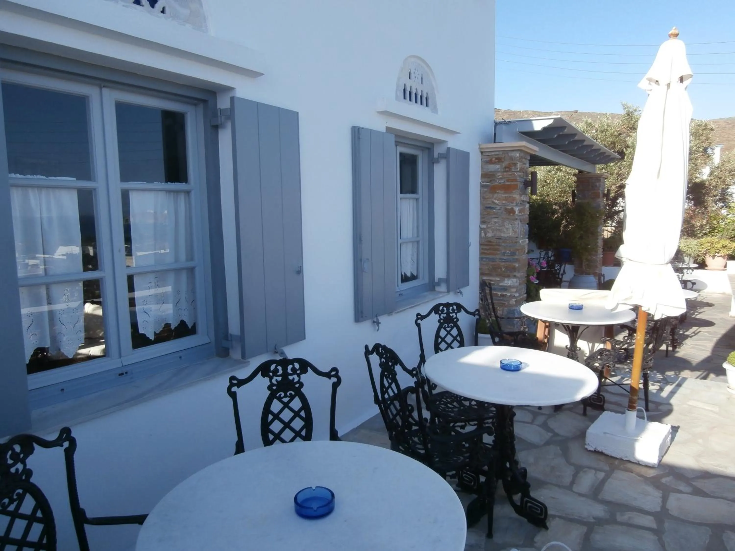 Restaurant/places to eat in Kionia Galini Bangalows