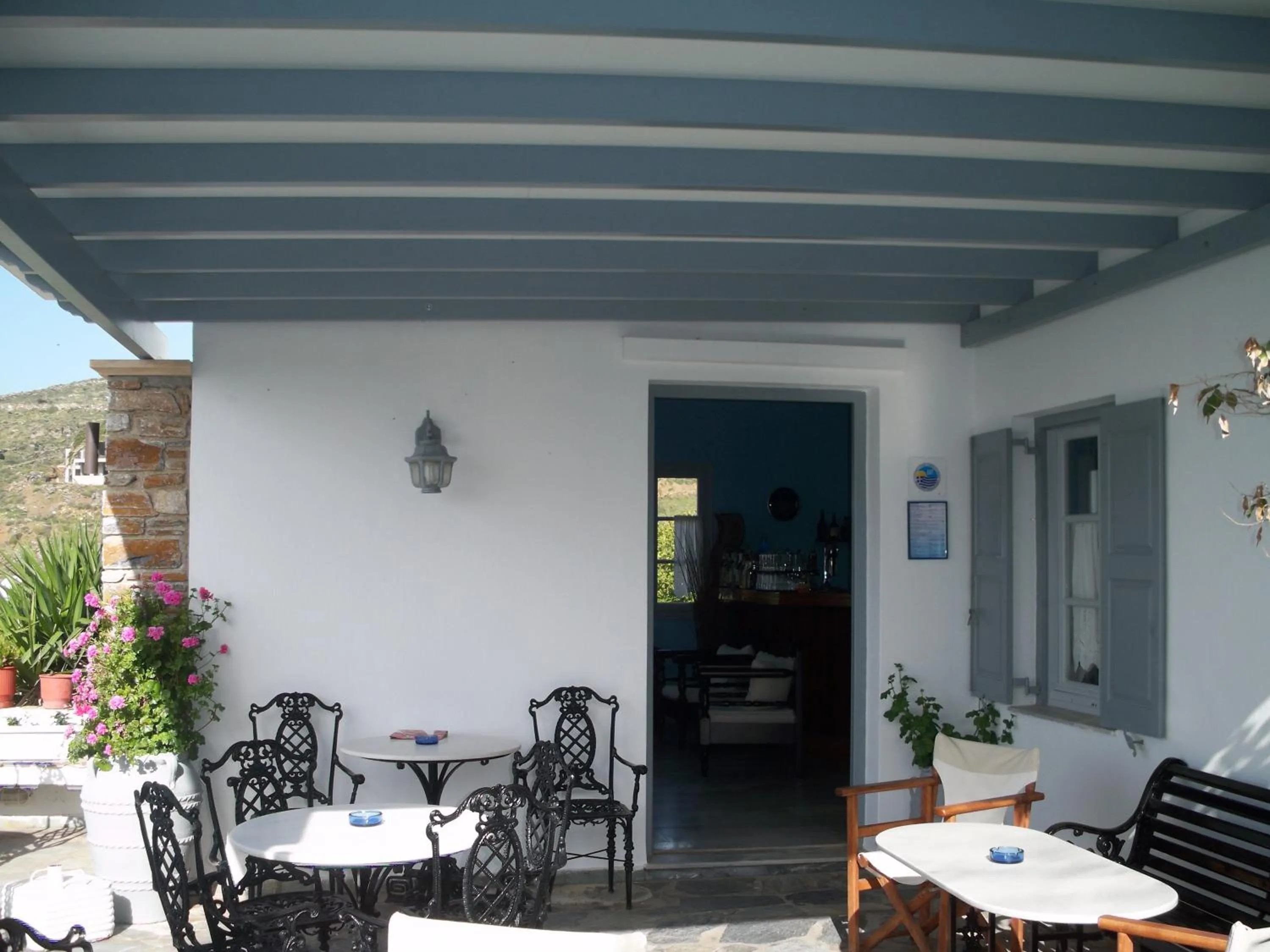 Restaurant/places to eat in Kionia Galini Bangalows