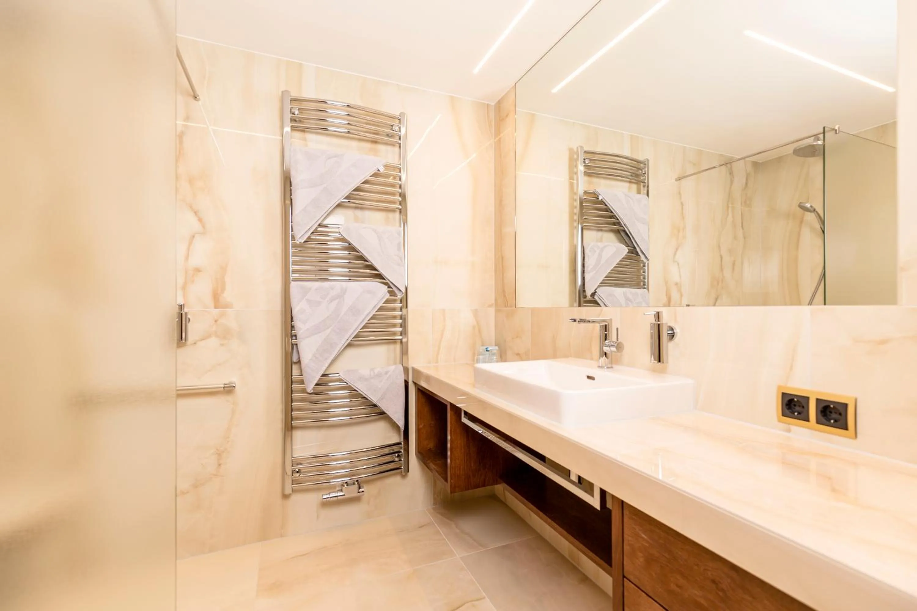 Shower in Strass - Sport & Spa Hotel