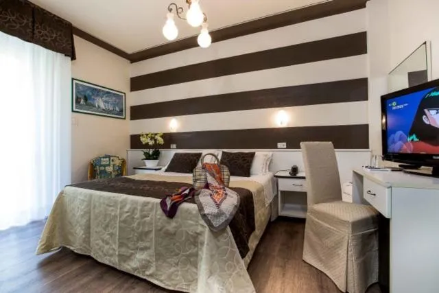 Bedroom in Hotel Ca' D'Oro Tre Stelle Superior Adults only