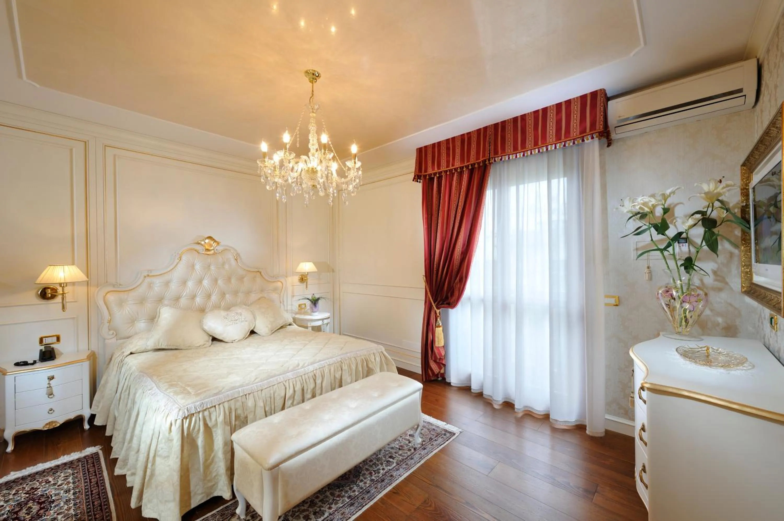 Bed in Hotel Ca' D'Oro Tre Stelle Superior Adults only