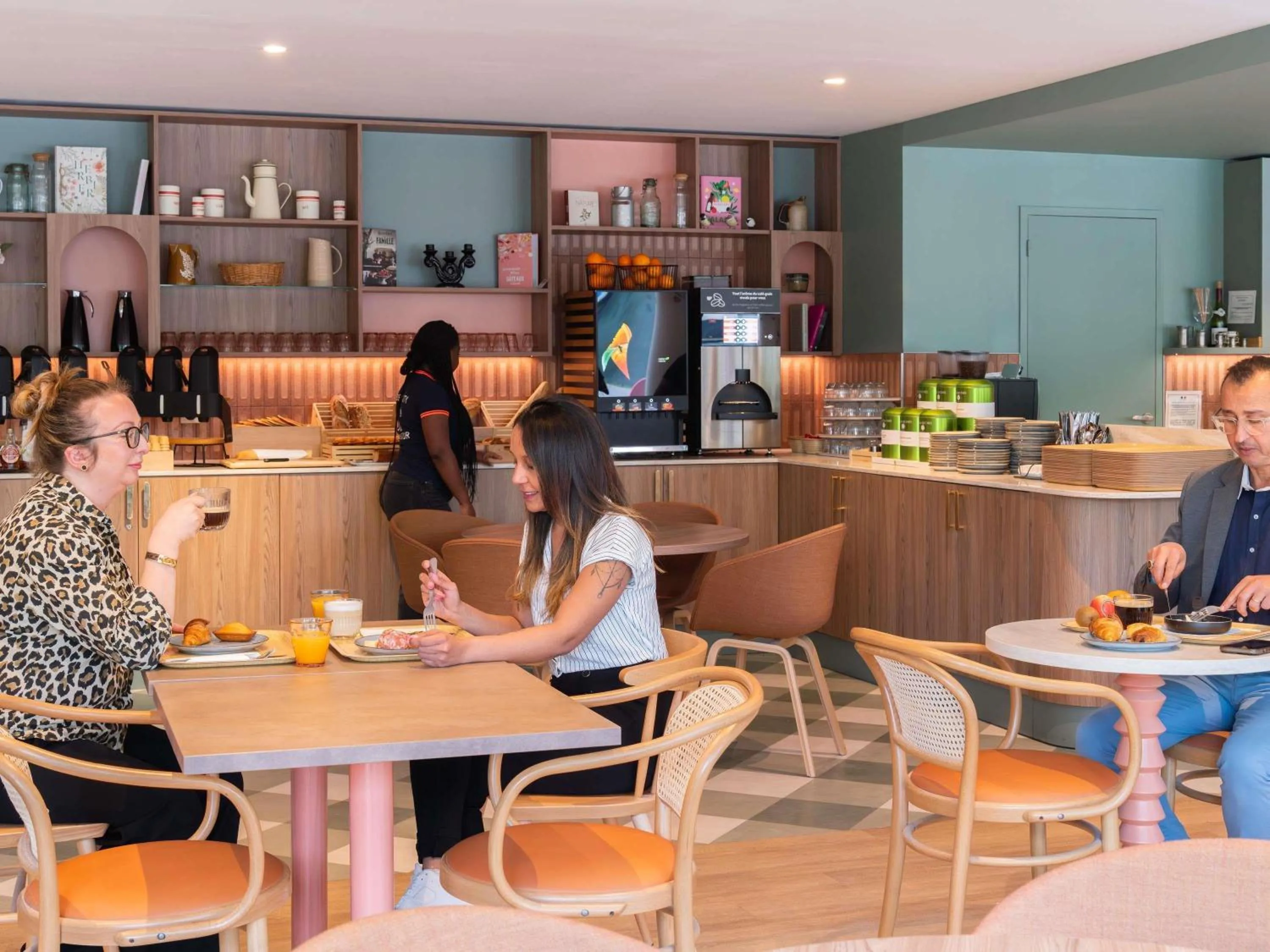 Property building in ibis Marne La Vallée Val d'Europe