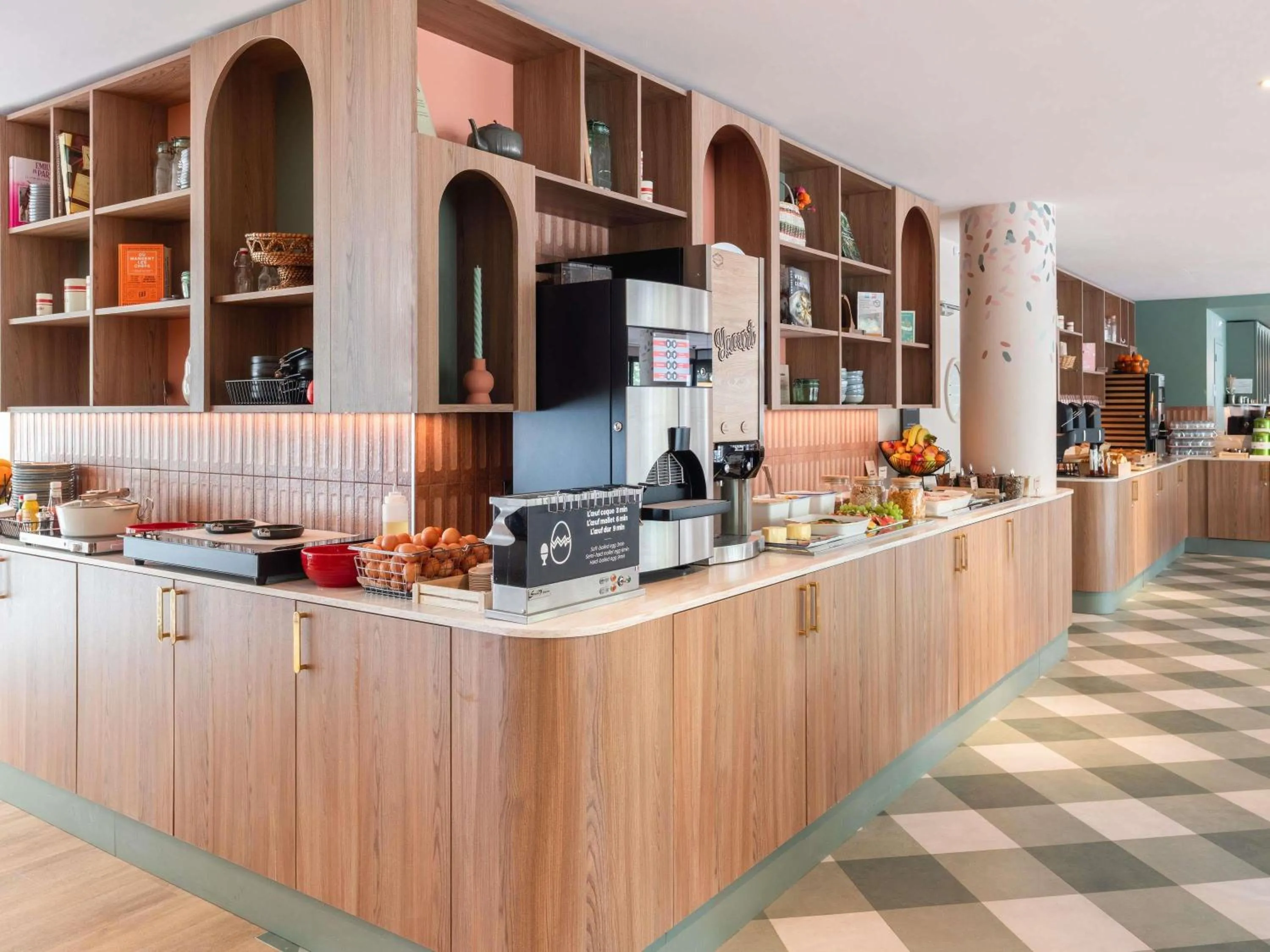 Breakfast in ibis Marne La Vallée Val d'Europe