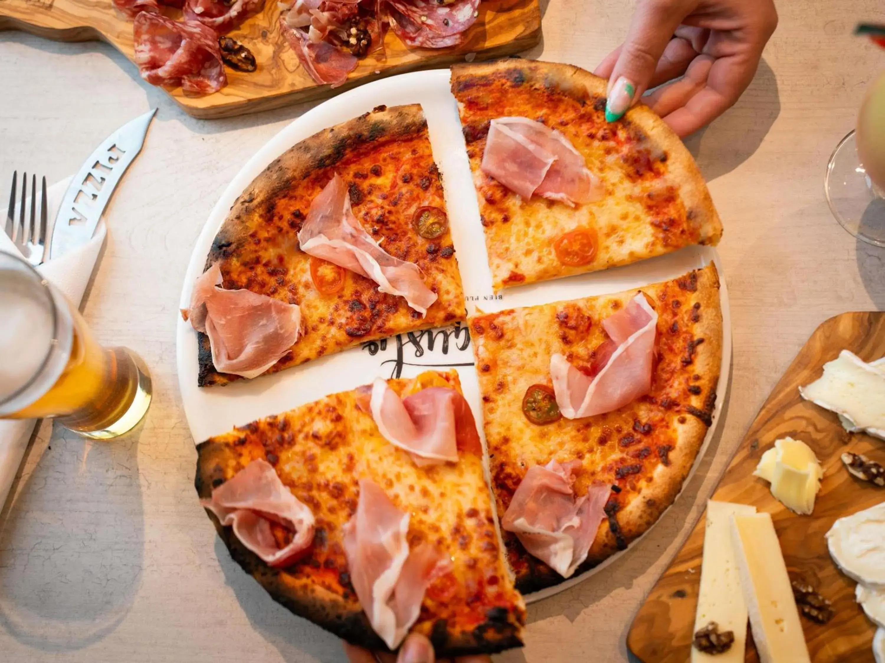 Lounge or bar in ibis Marne La Vallée Val d'Europe Lounge or bar in ibis Marne La Vallée Val d'Europe