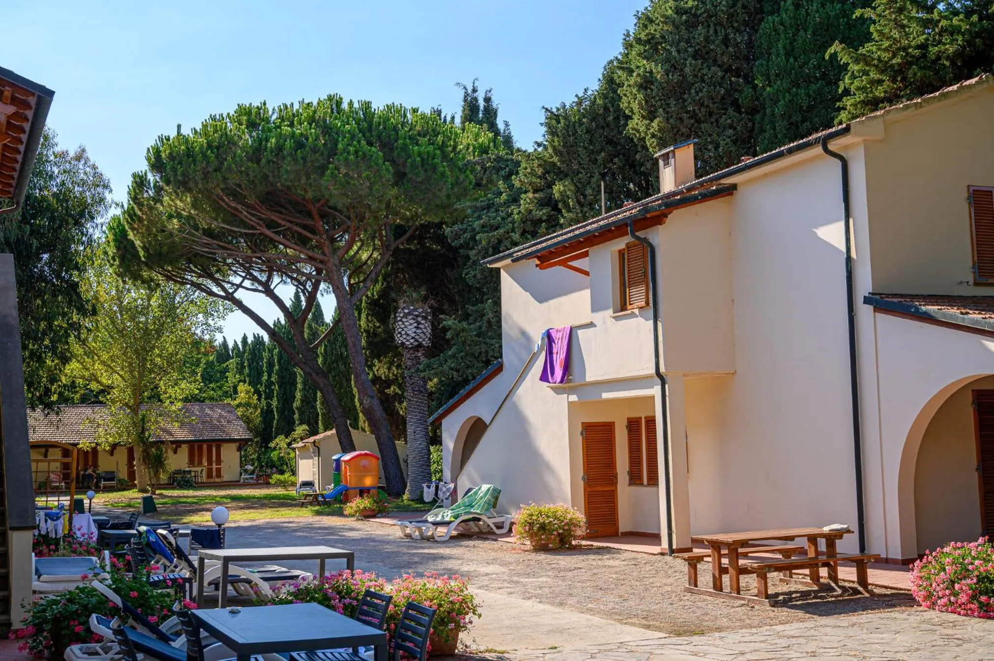 Property building in Ghiacci Vecchi Residence