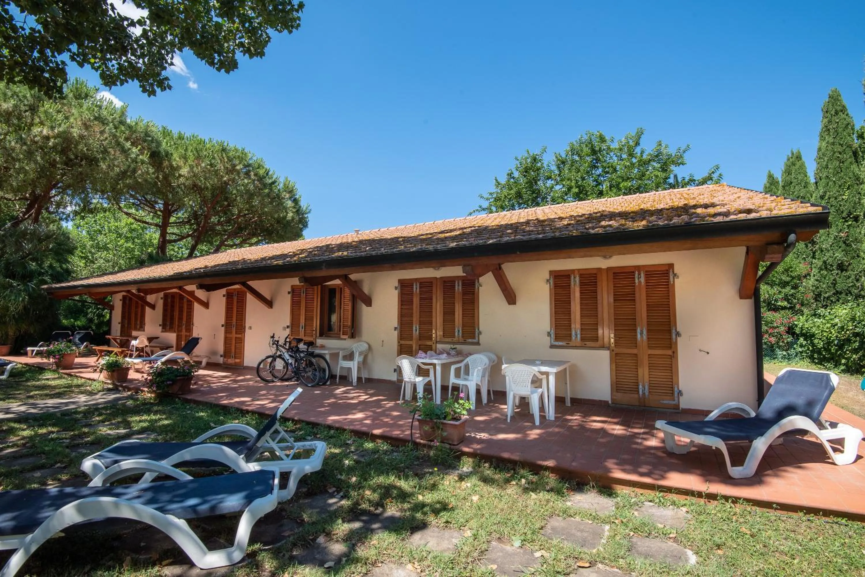 Property building in Ghiacci Vecchi Residence