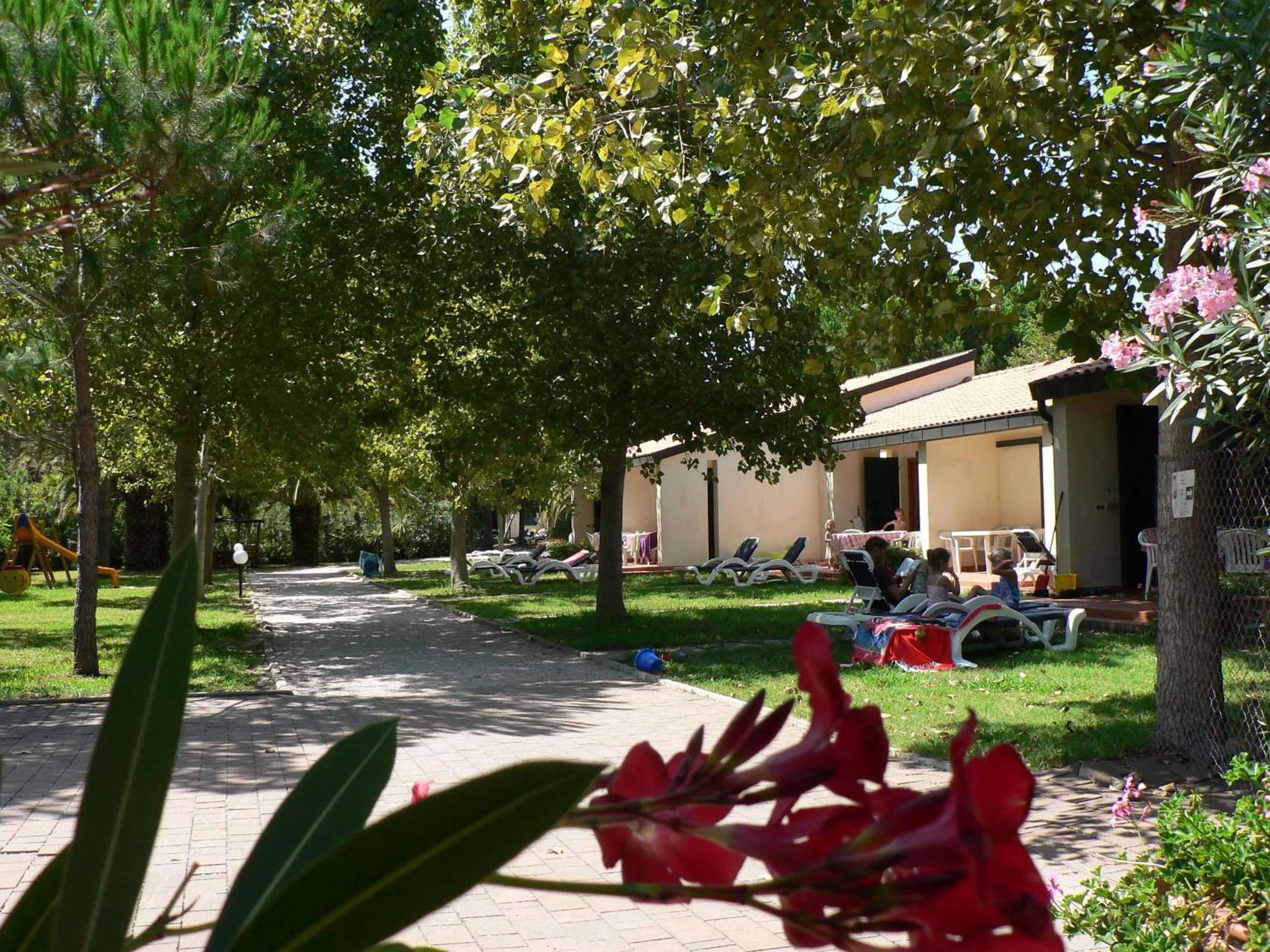 Garden in Ghiacci Vecchi Residence