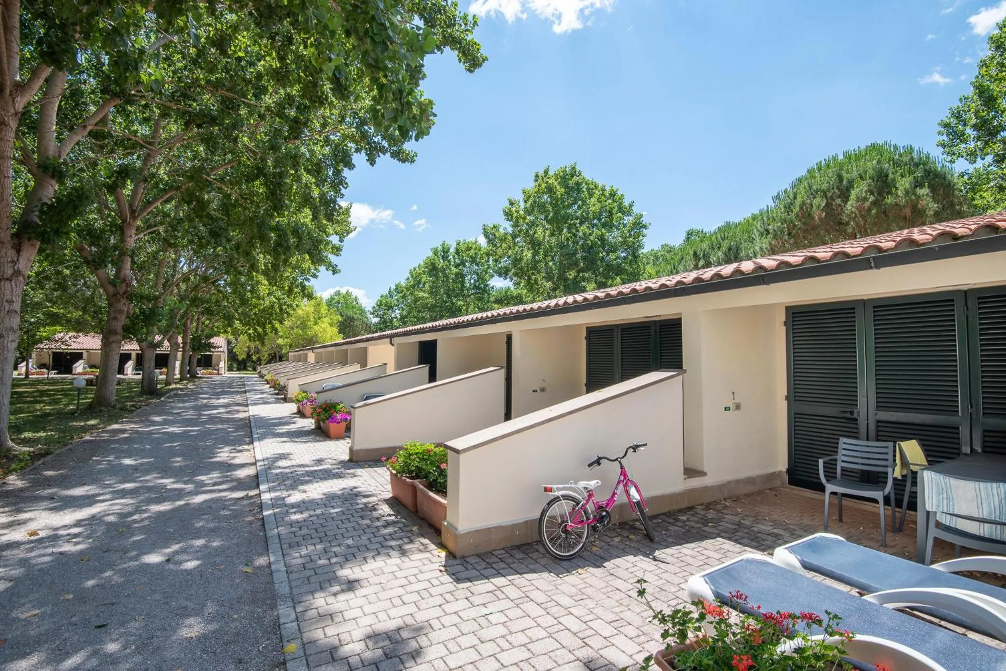 Property building in Ghiacci Vecchi Residence