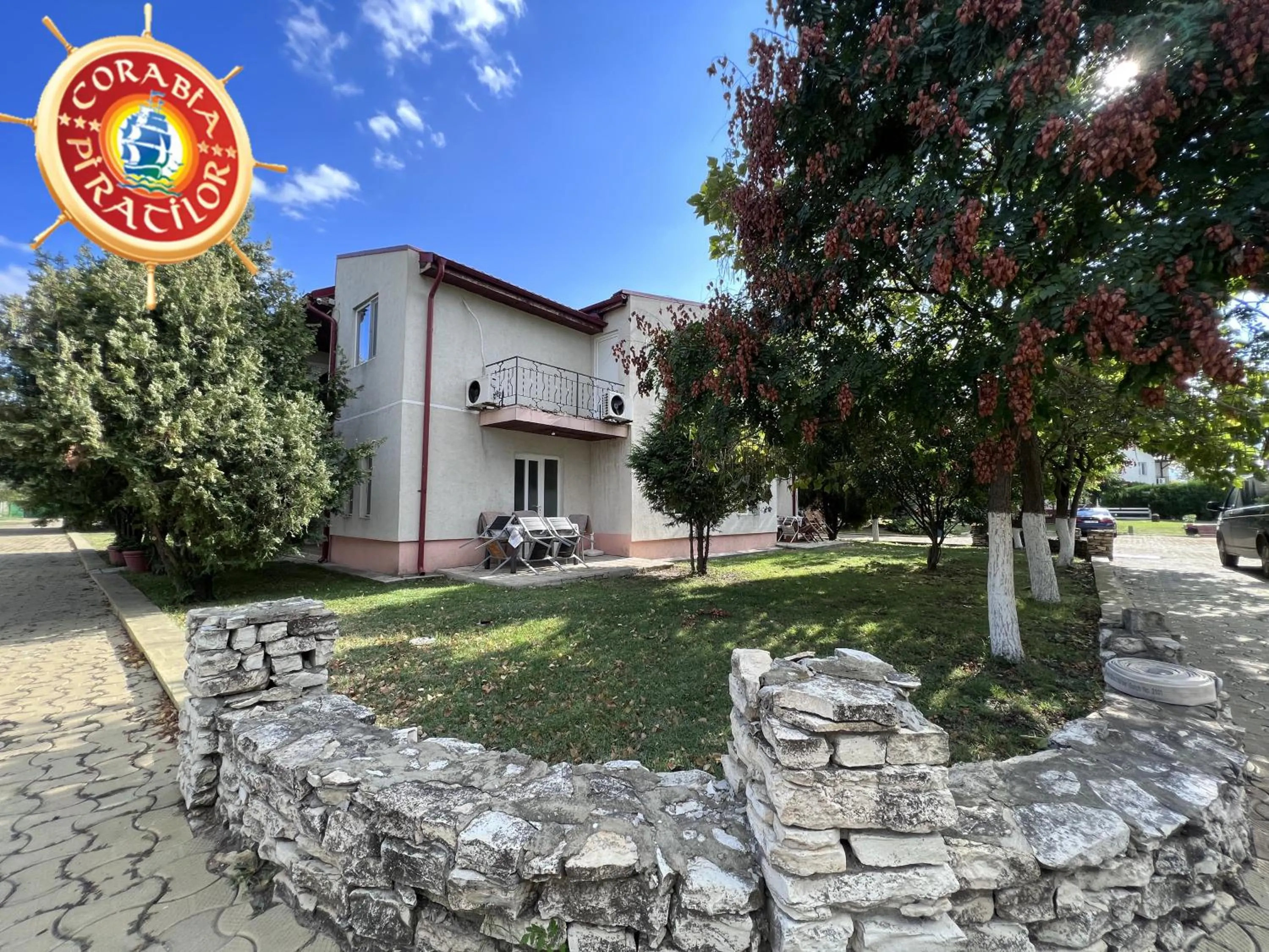 Property building in Club de Vacanta Corabia Piratilor - Family Resort Mamaia Nord