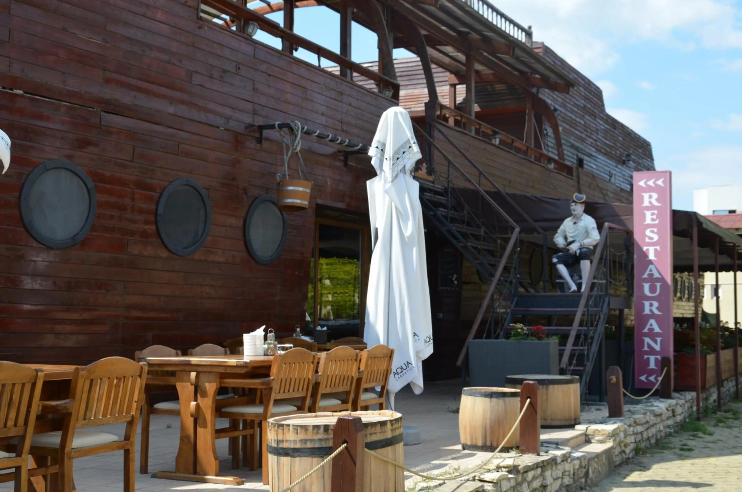 Breakfast in Club de Vacanta Corabia Piratilor - Family Resort Mamaia Nord