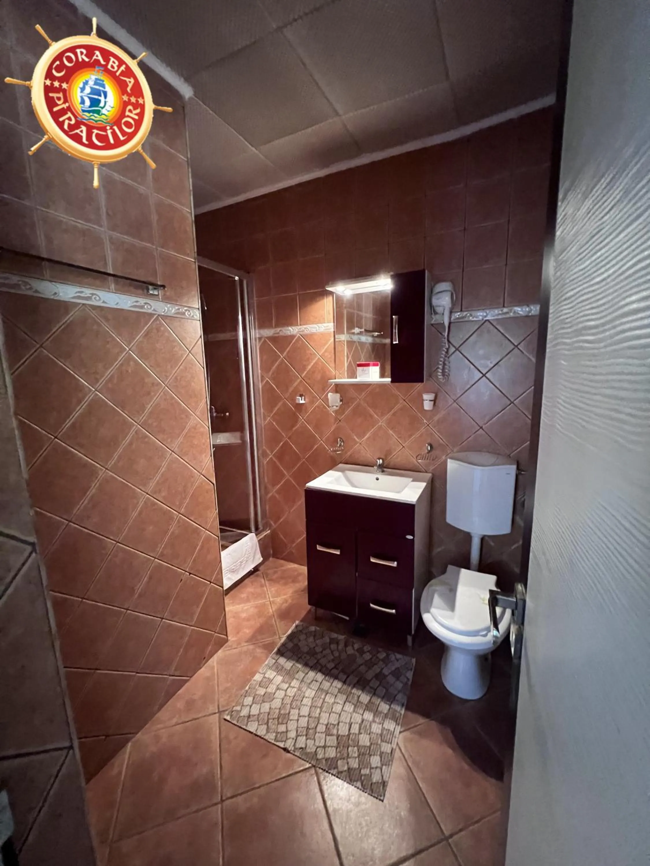 Shower in Club de Vacanta Corabia Piratilor - Family Resort Mamaia Nord