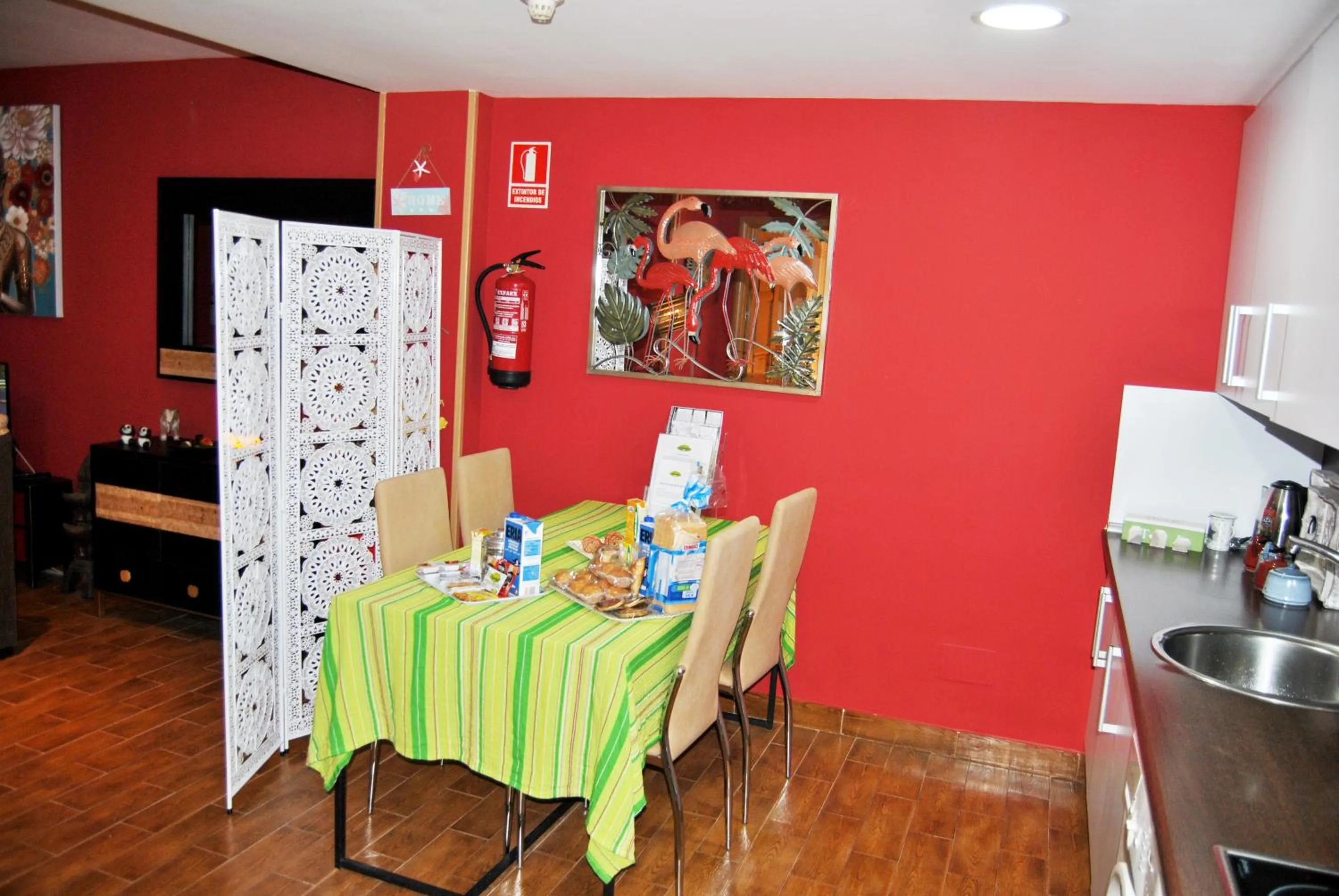 Dining area in Apartahotel Rural CollaRubio Luxury