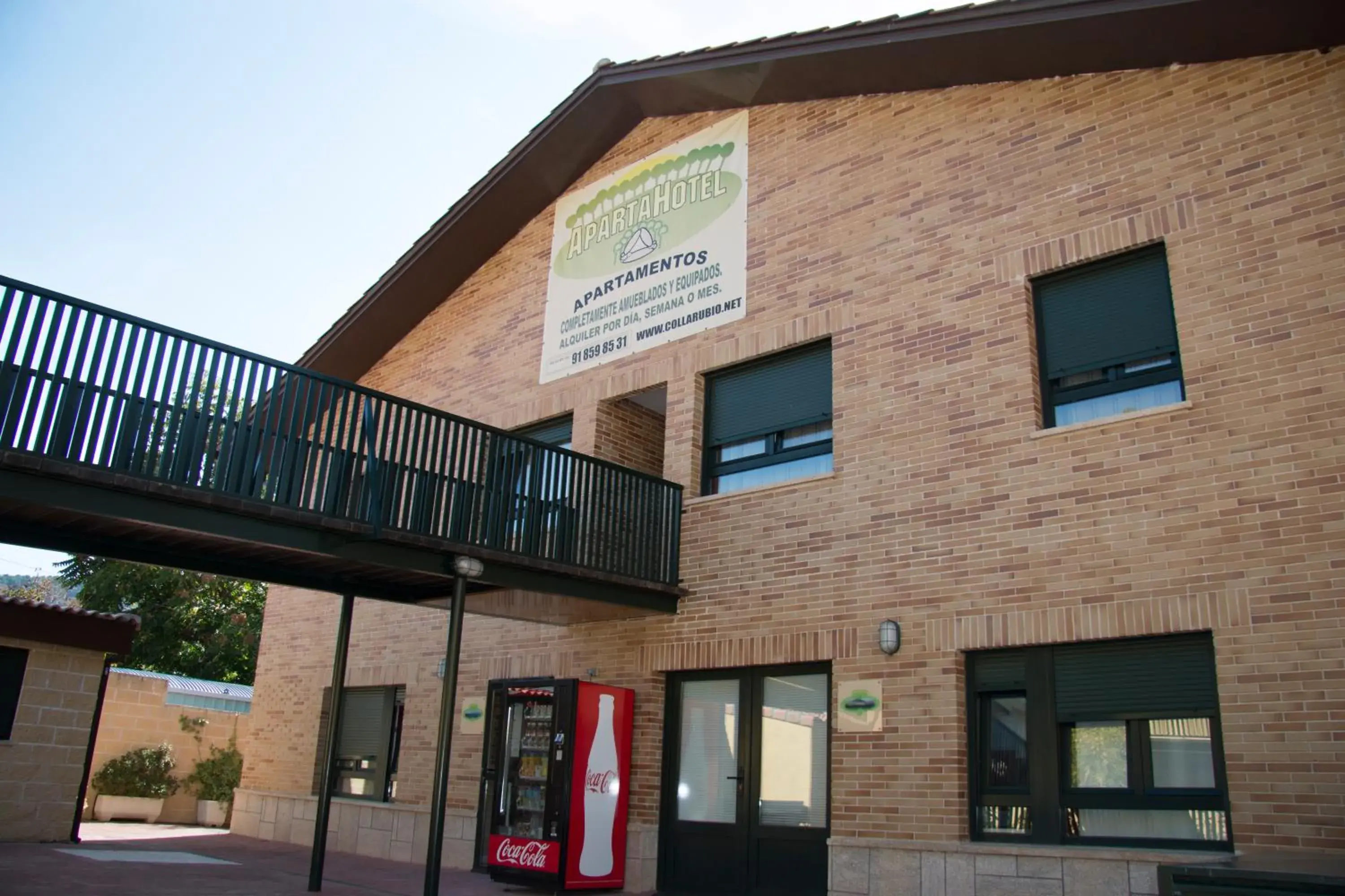 Three-Bedroom Apartment in Apartahotel Rural CollaRubio Luxury Three-Bedroom Apartment in Apartahotel Rural CollaRubio Luxury