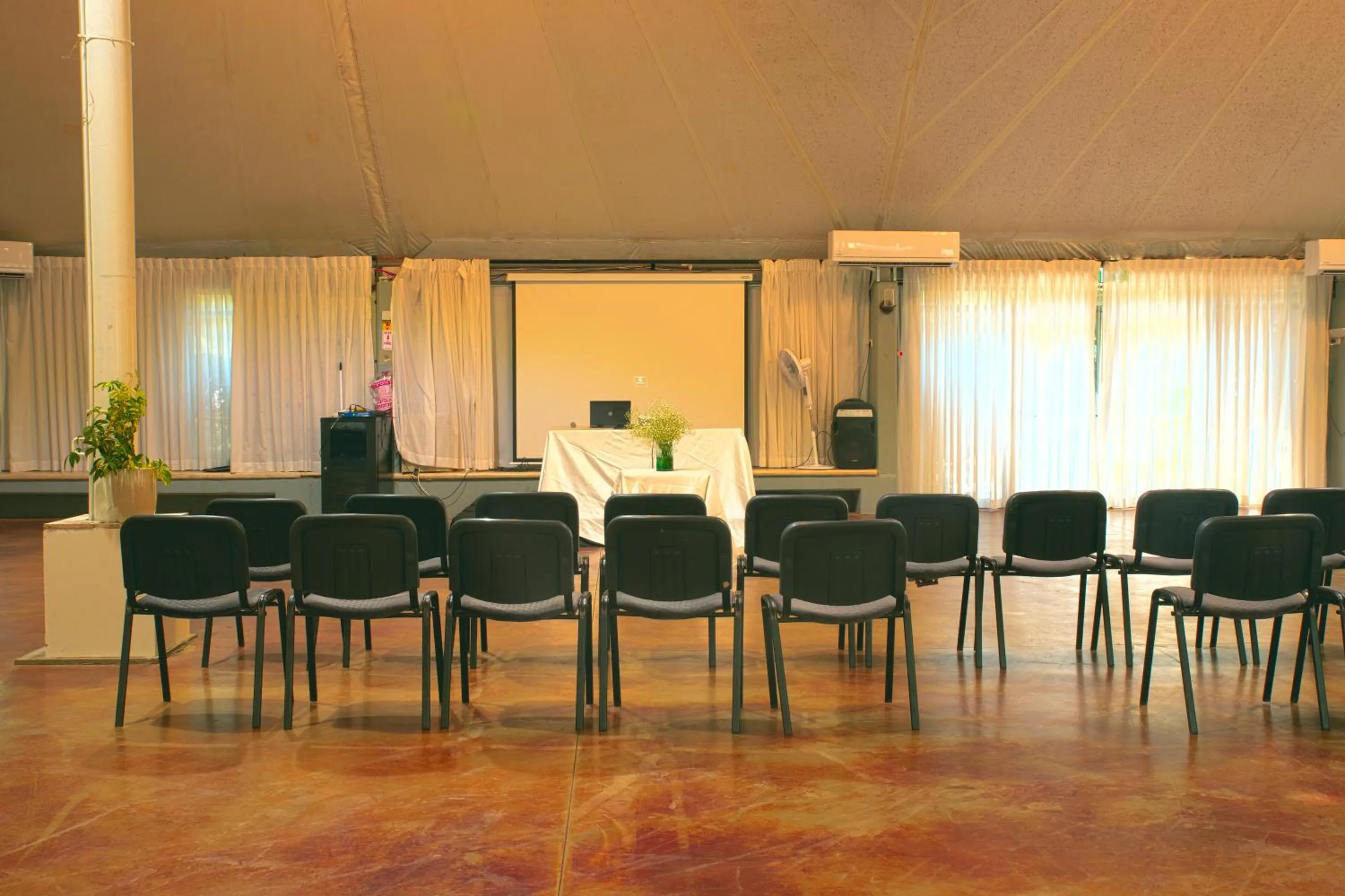 Meeting/conference room in Neve Shalom Hotel