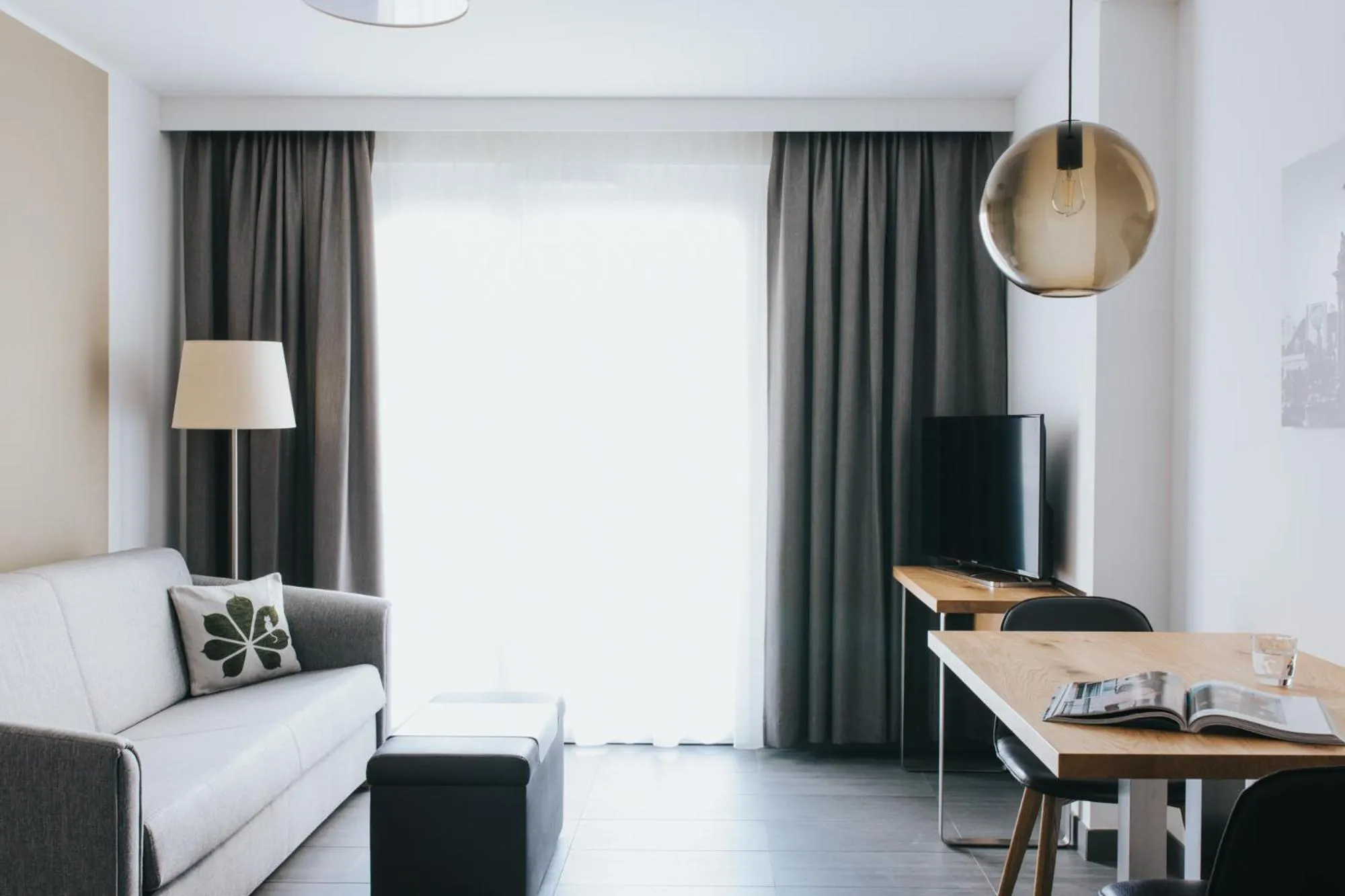 Living room in Parks 73 The Townhouse Hotel