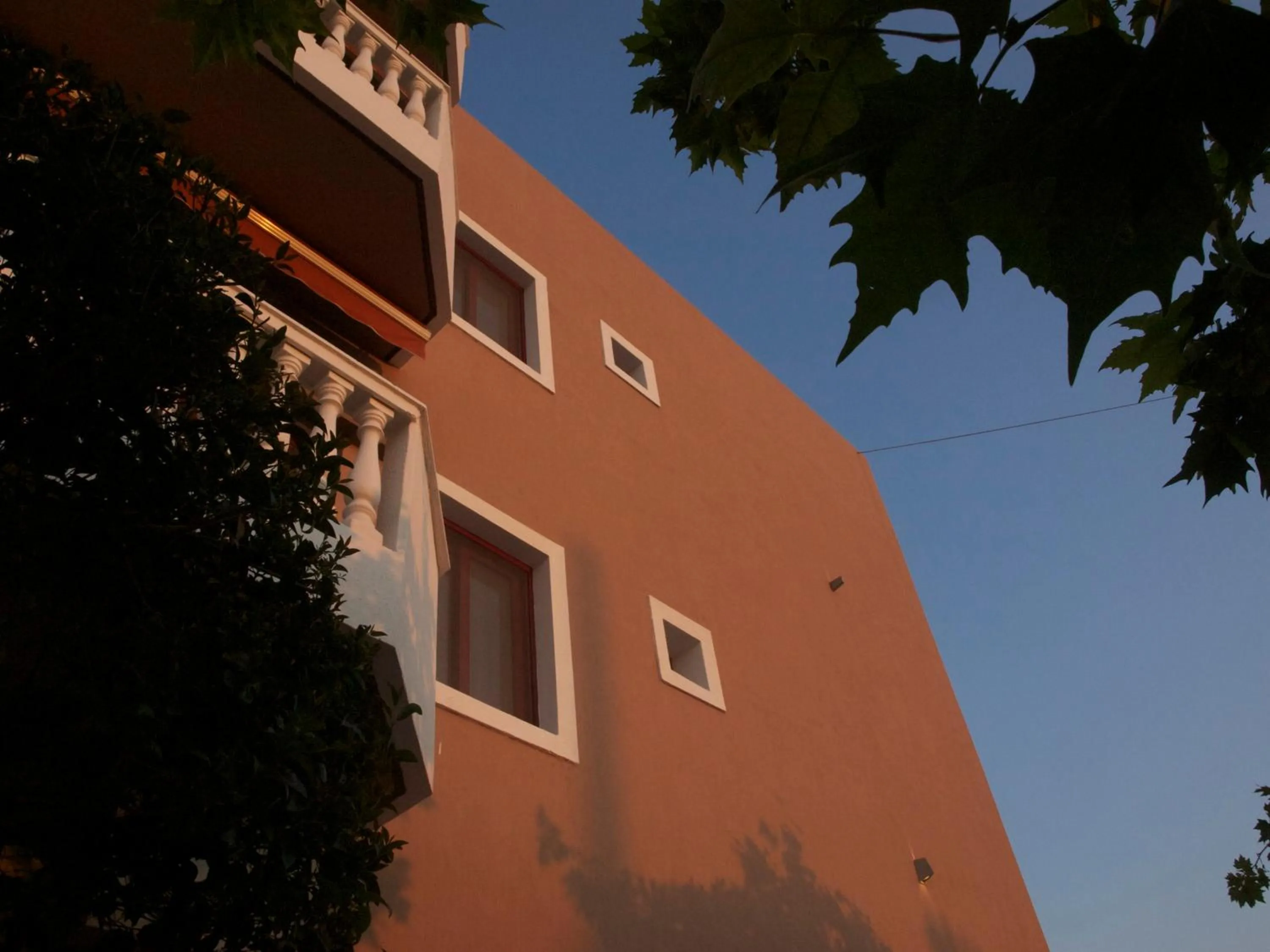 Facade/entrance in Fanari Hotel