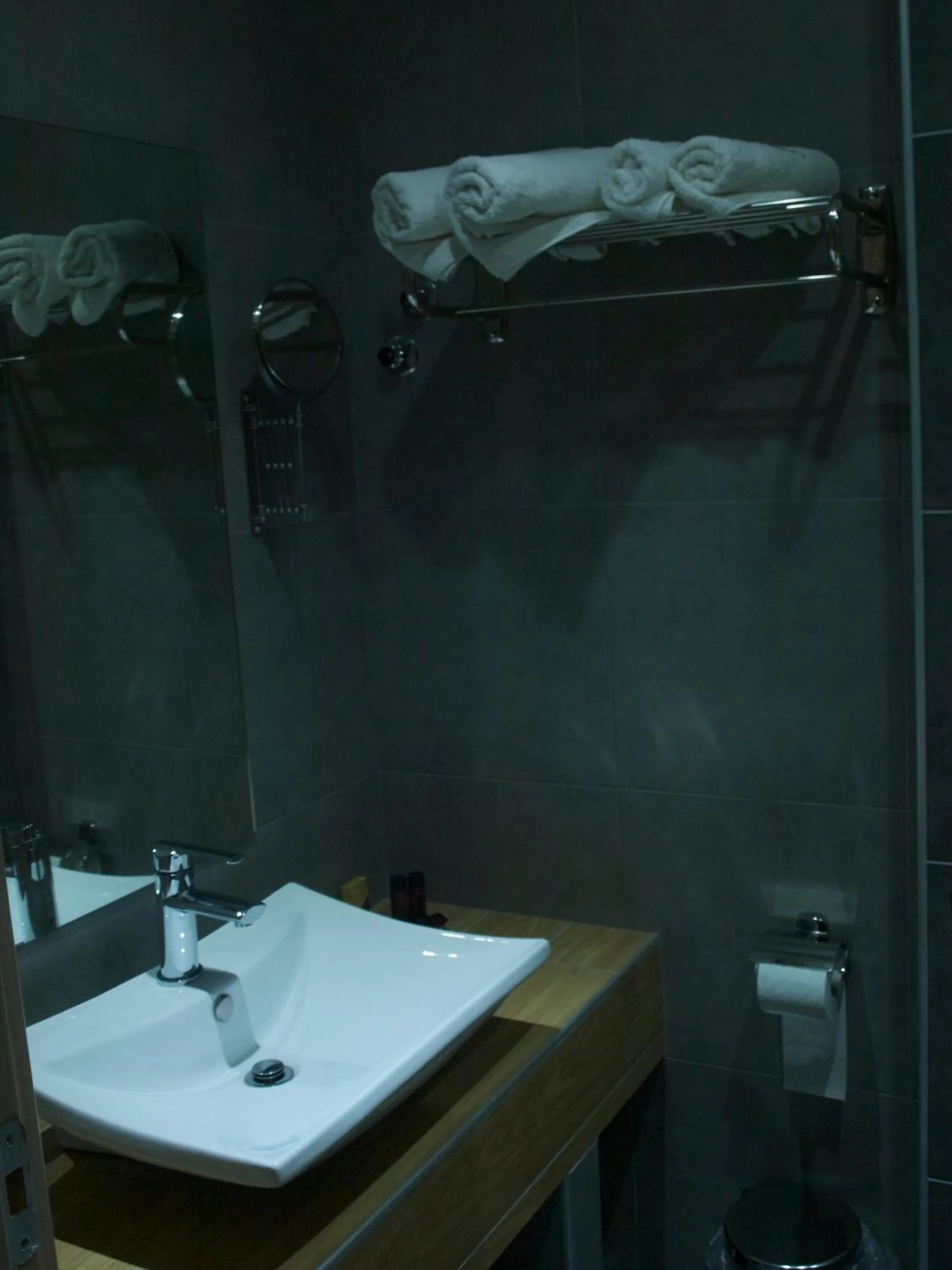 Bathroom in Fanari Hotel