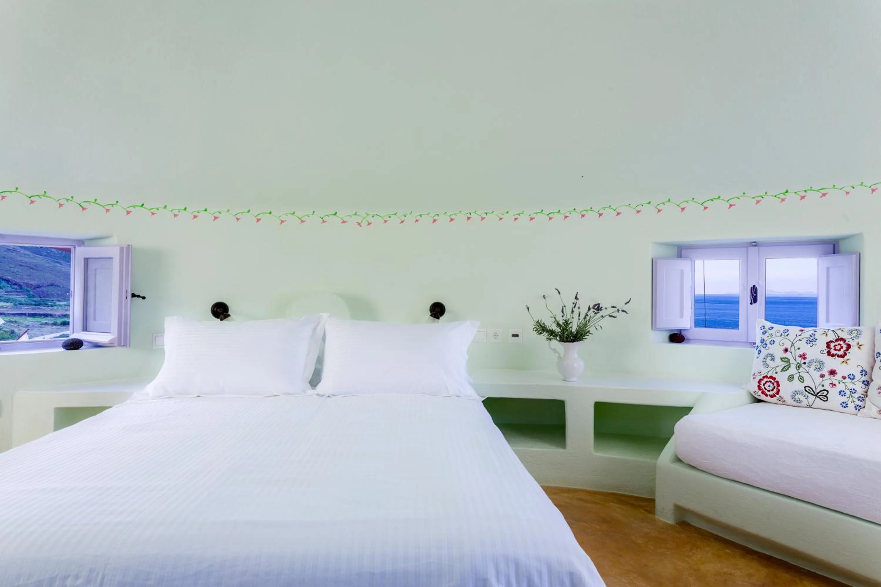 Bedroom, Bed in Windmill Villas