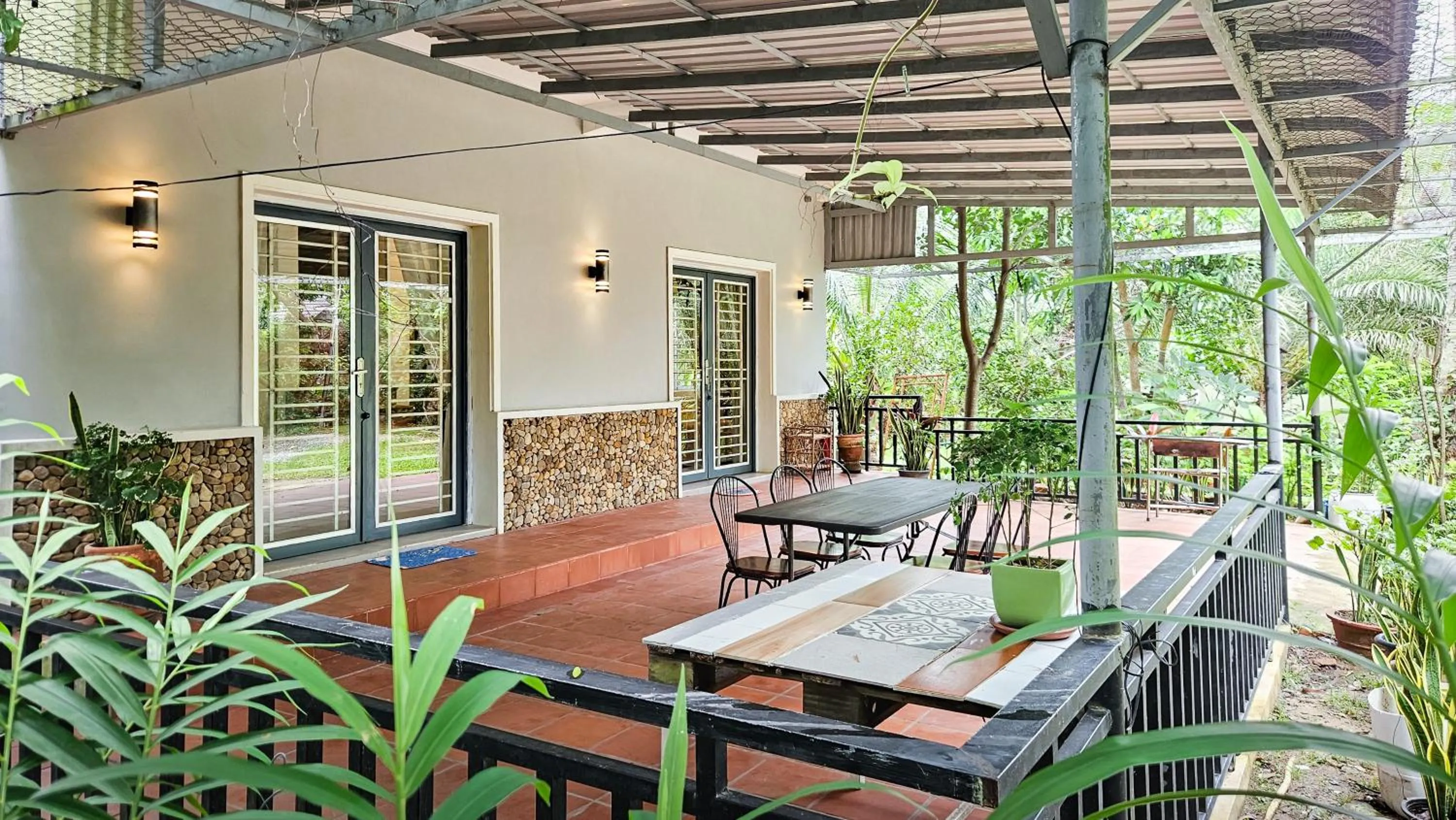 Property building in Sanssouci Kep