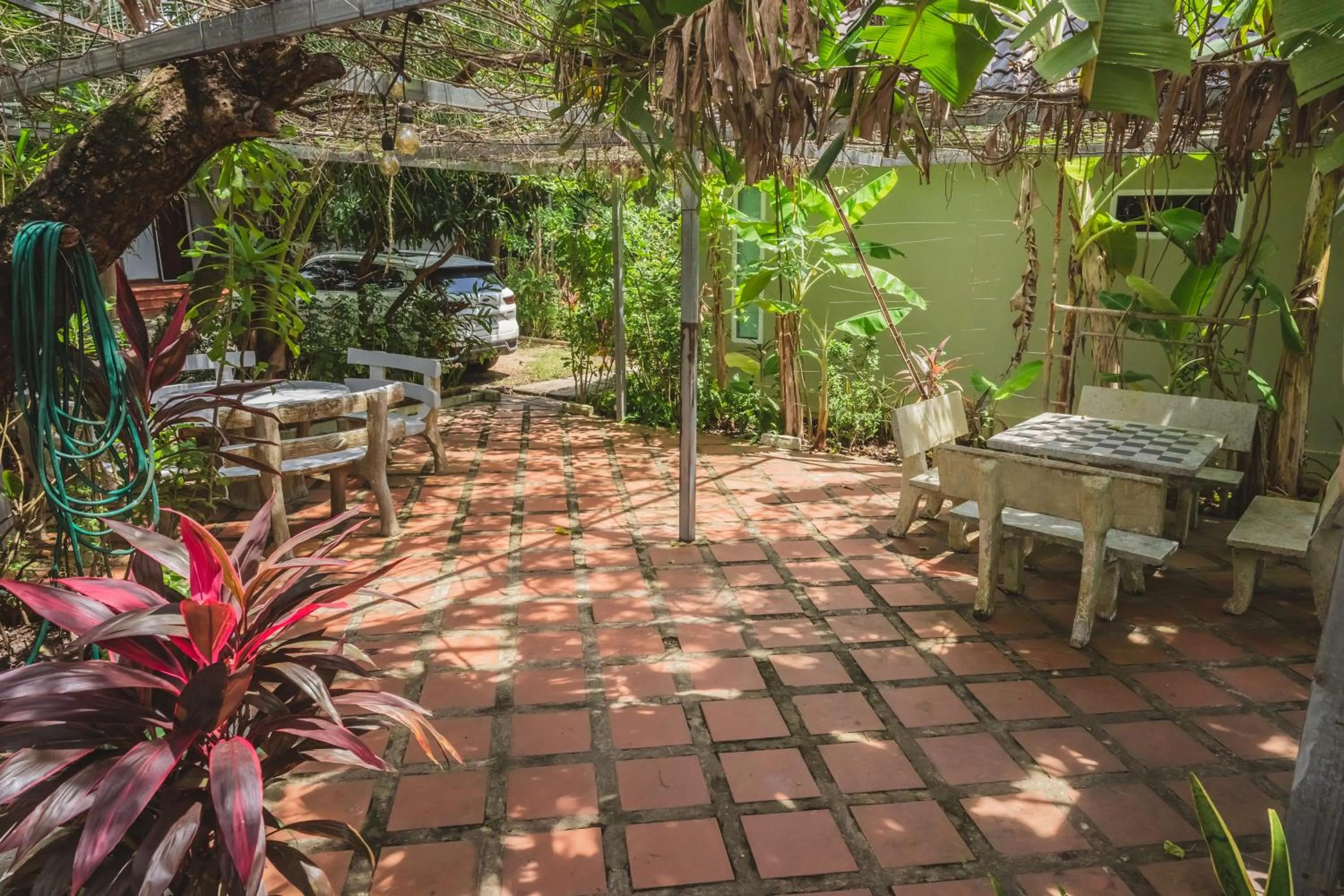 Garden in Sanssouci Kep