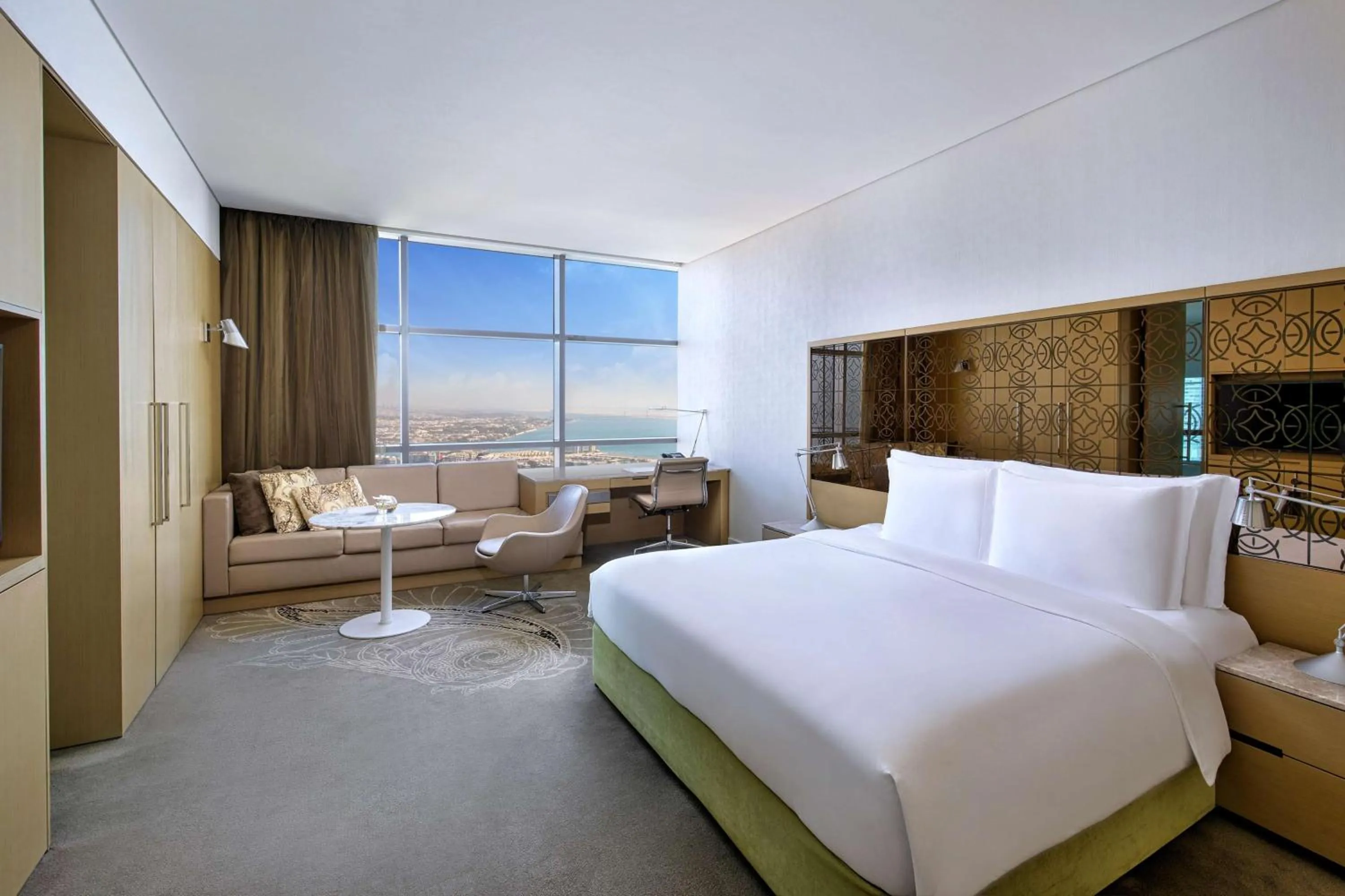 Bed in Conrad Abu Dhabi Etihad Towers