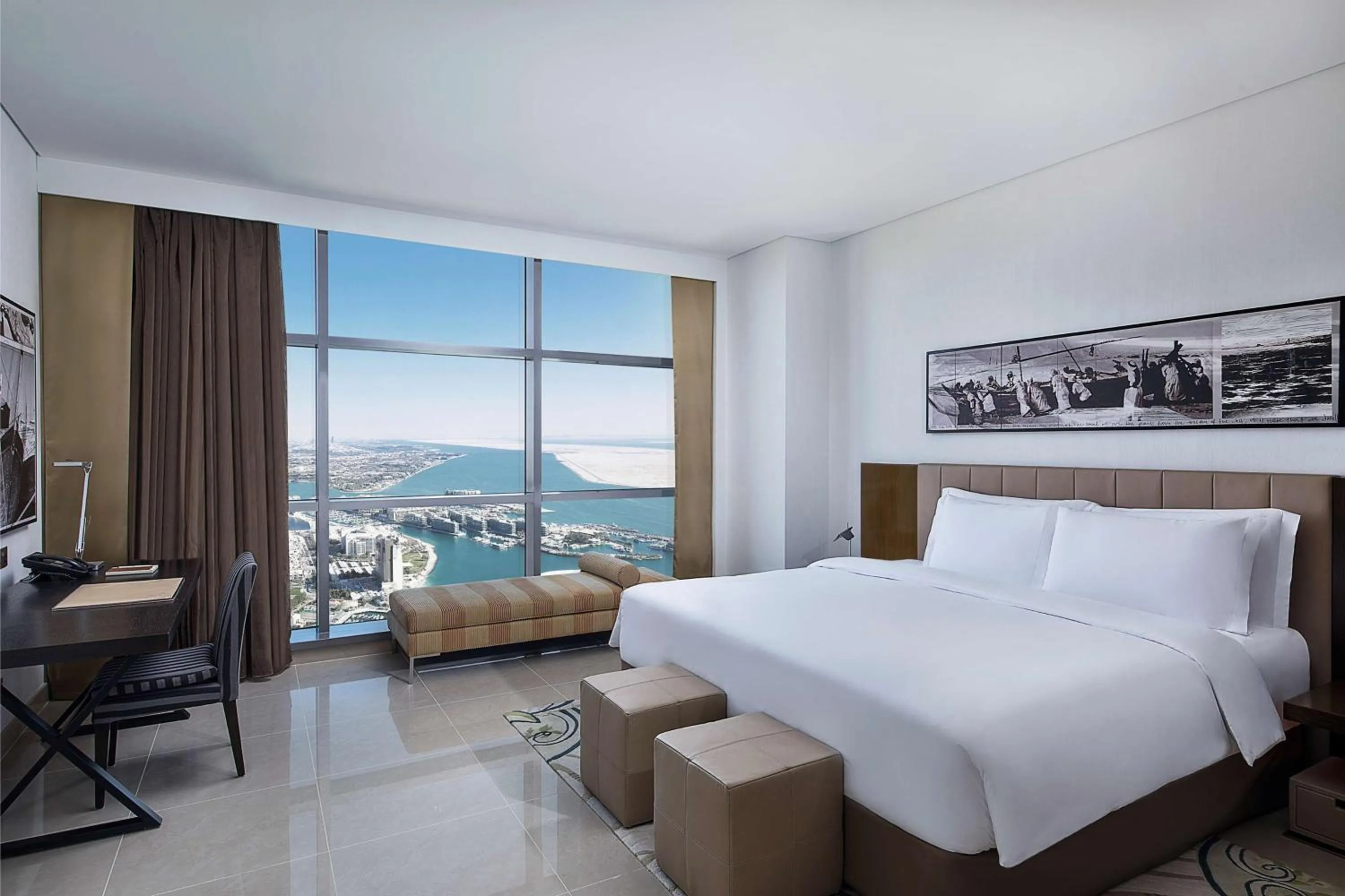 Bed in Conrad Abu Dhabi Etihad Towers