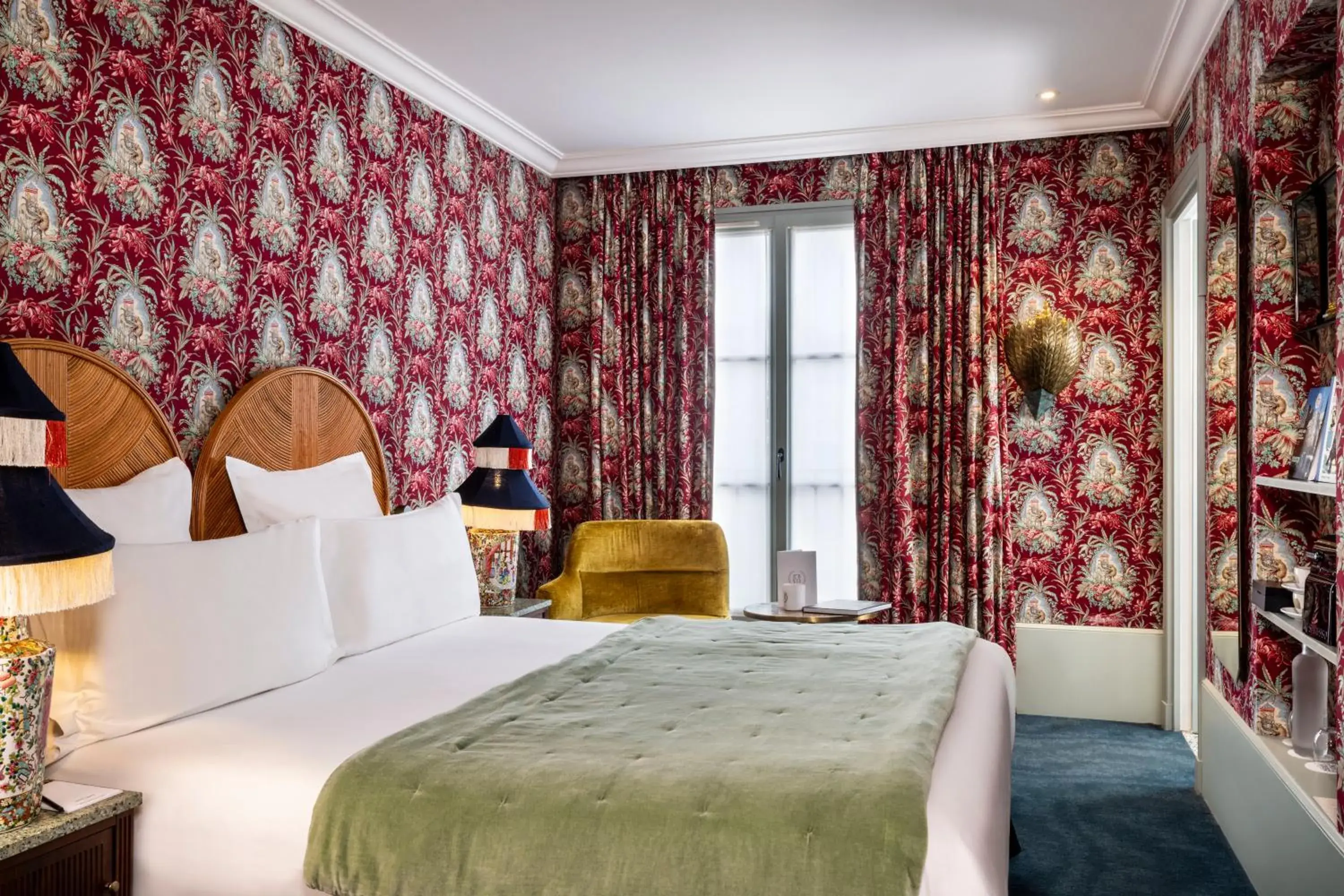 Bedroom, Bed in Hôtel Monte Cristo Bedroom, Bed in Hôtel Monte Cristo