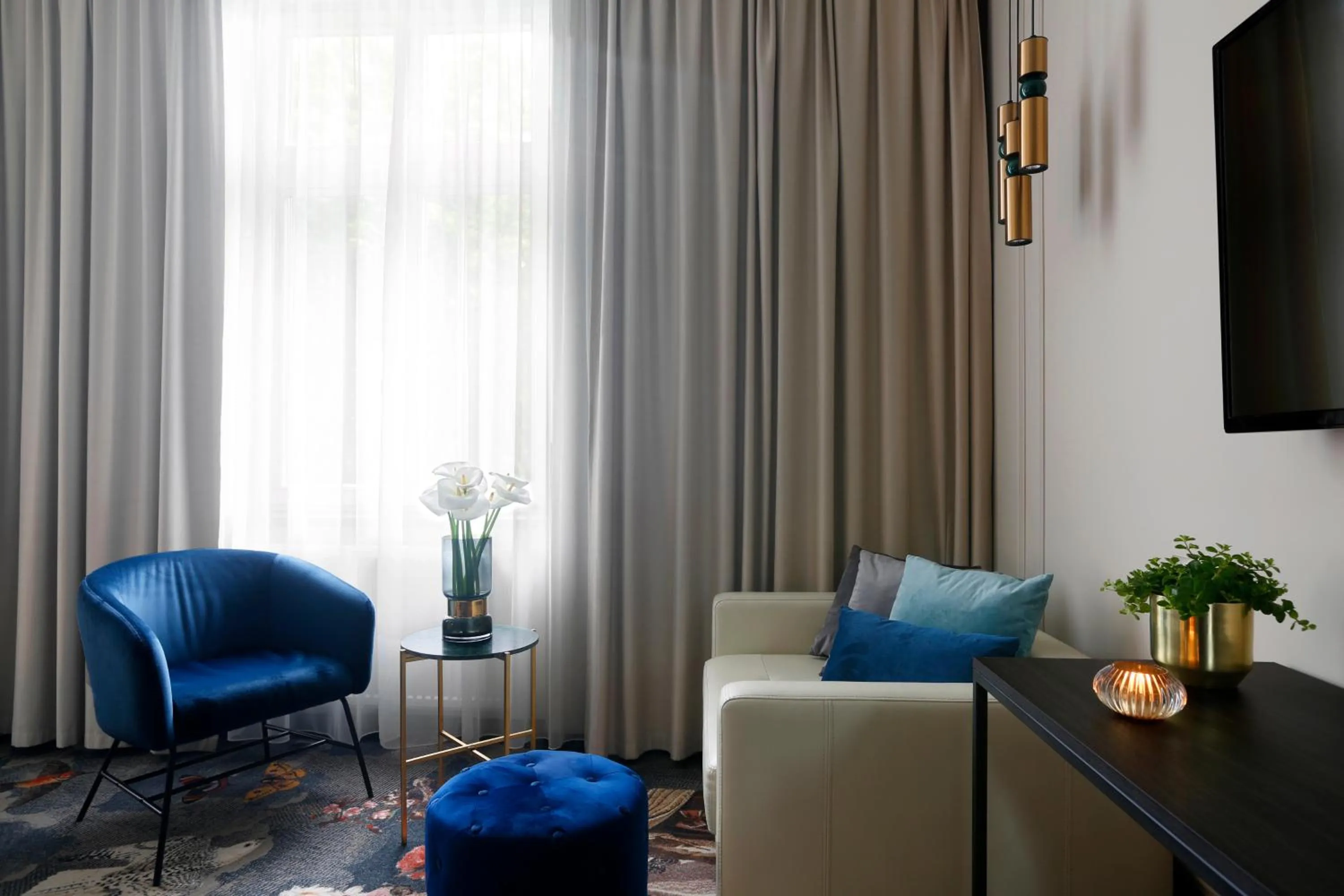 Bed in Queen Boutique Hotel