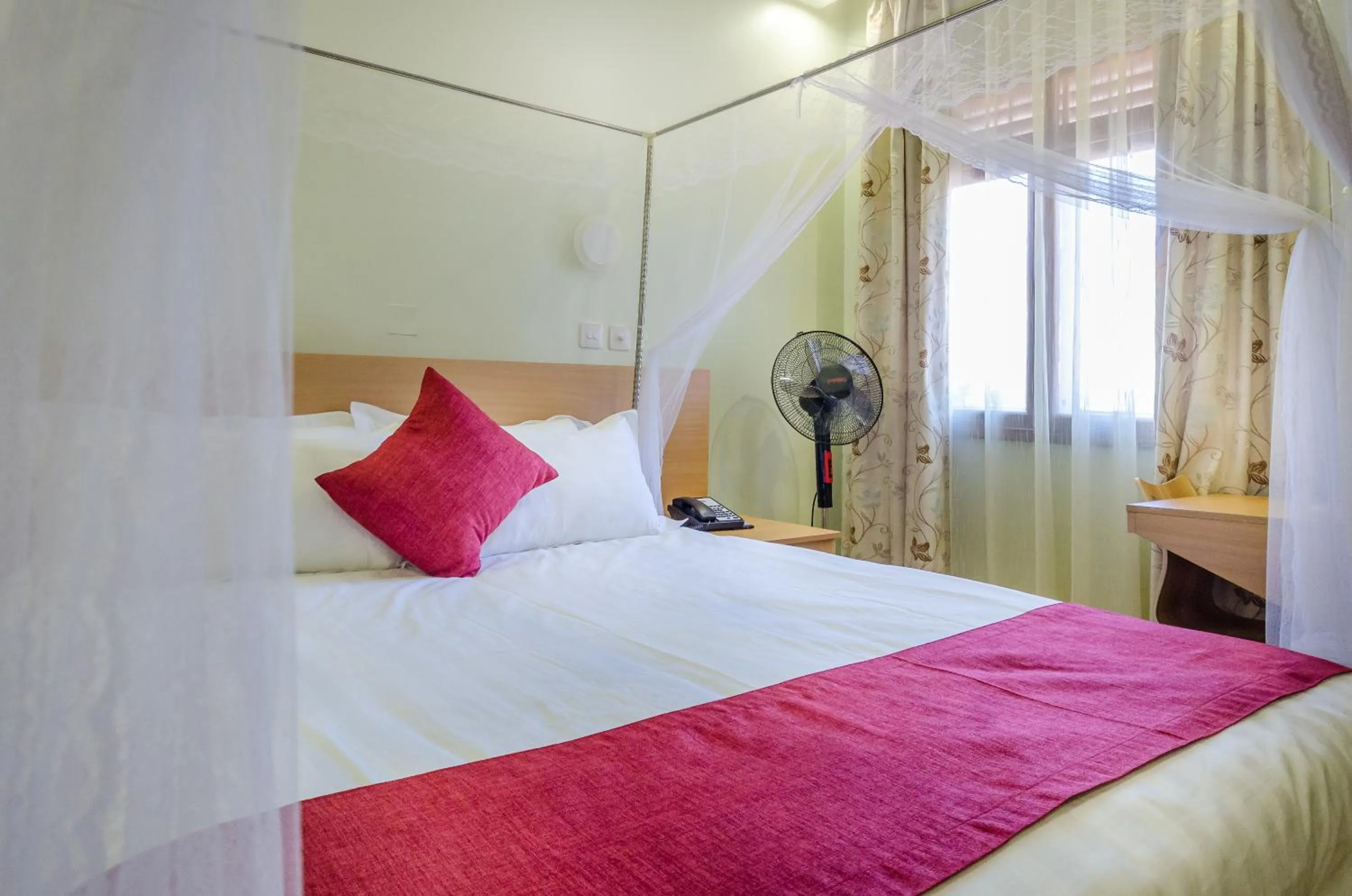 Bedroom, Bed in Nyumbani Hotel