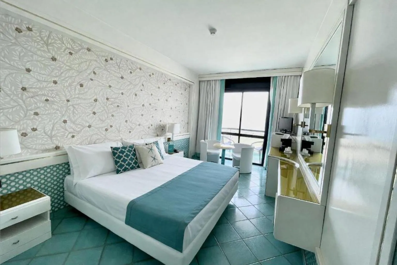 Bed in Grand Hotel Terme