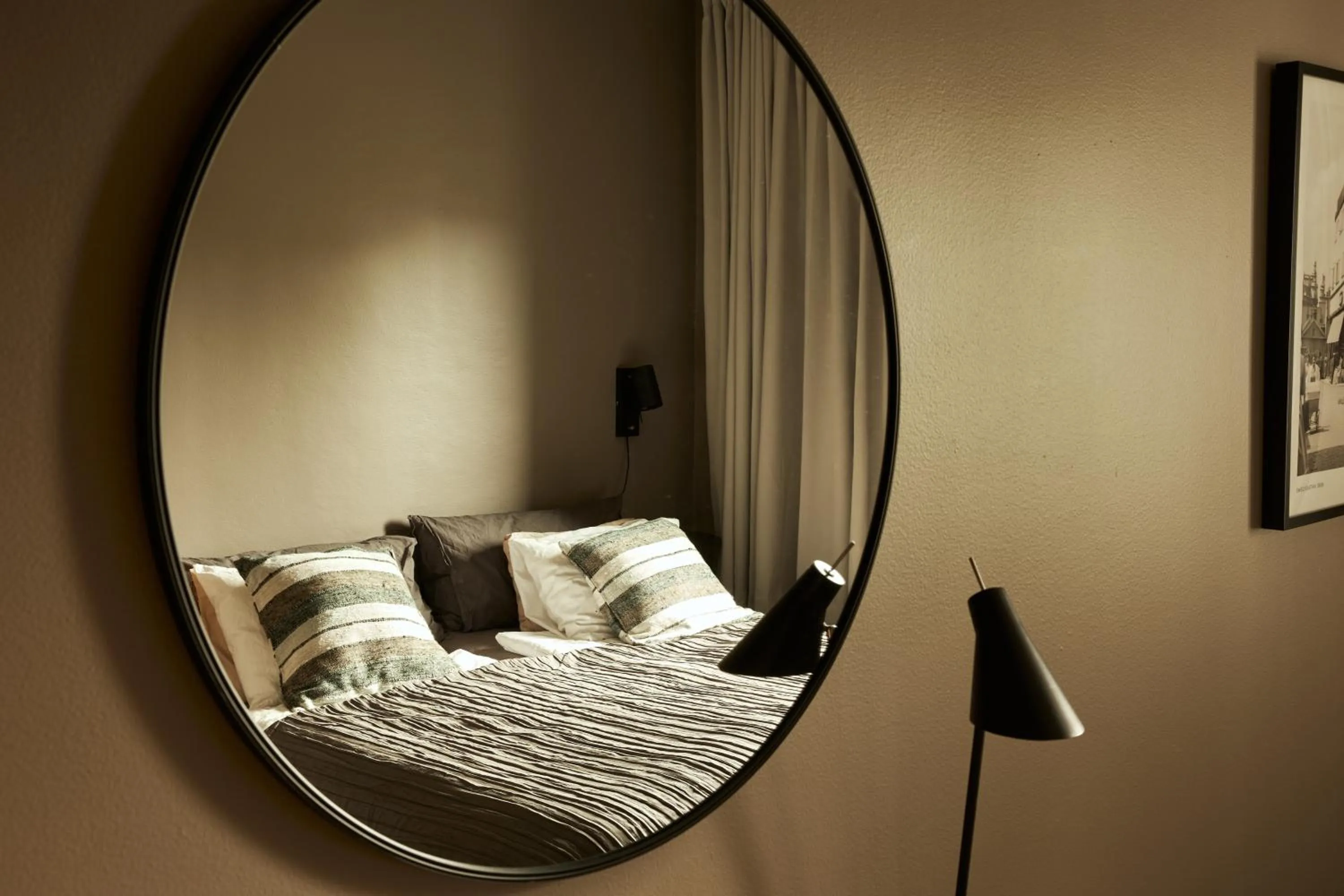 Bed in Hasse på Sjökanten Hotell & Restaurang