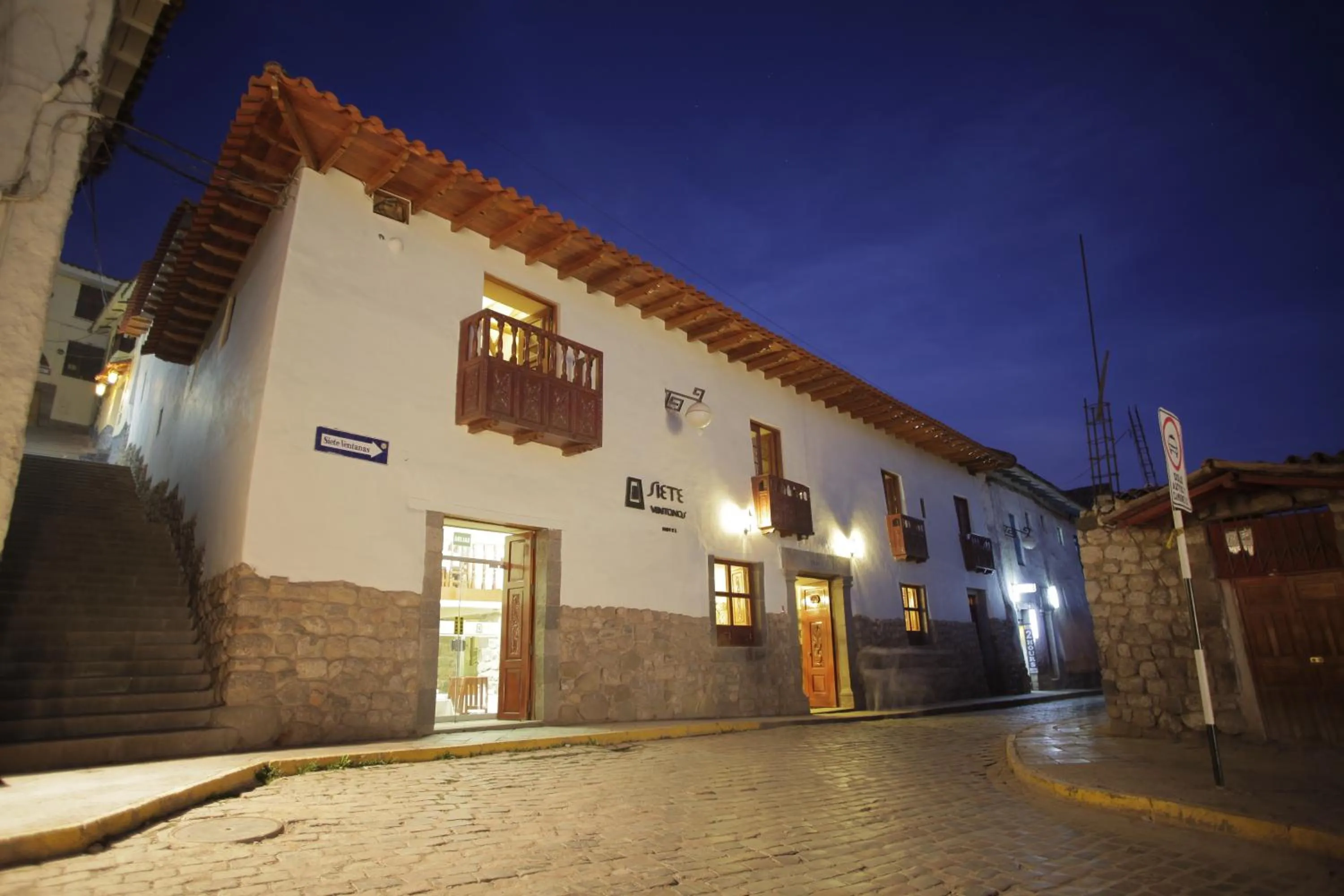 Property building in Siete Ventanas
