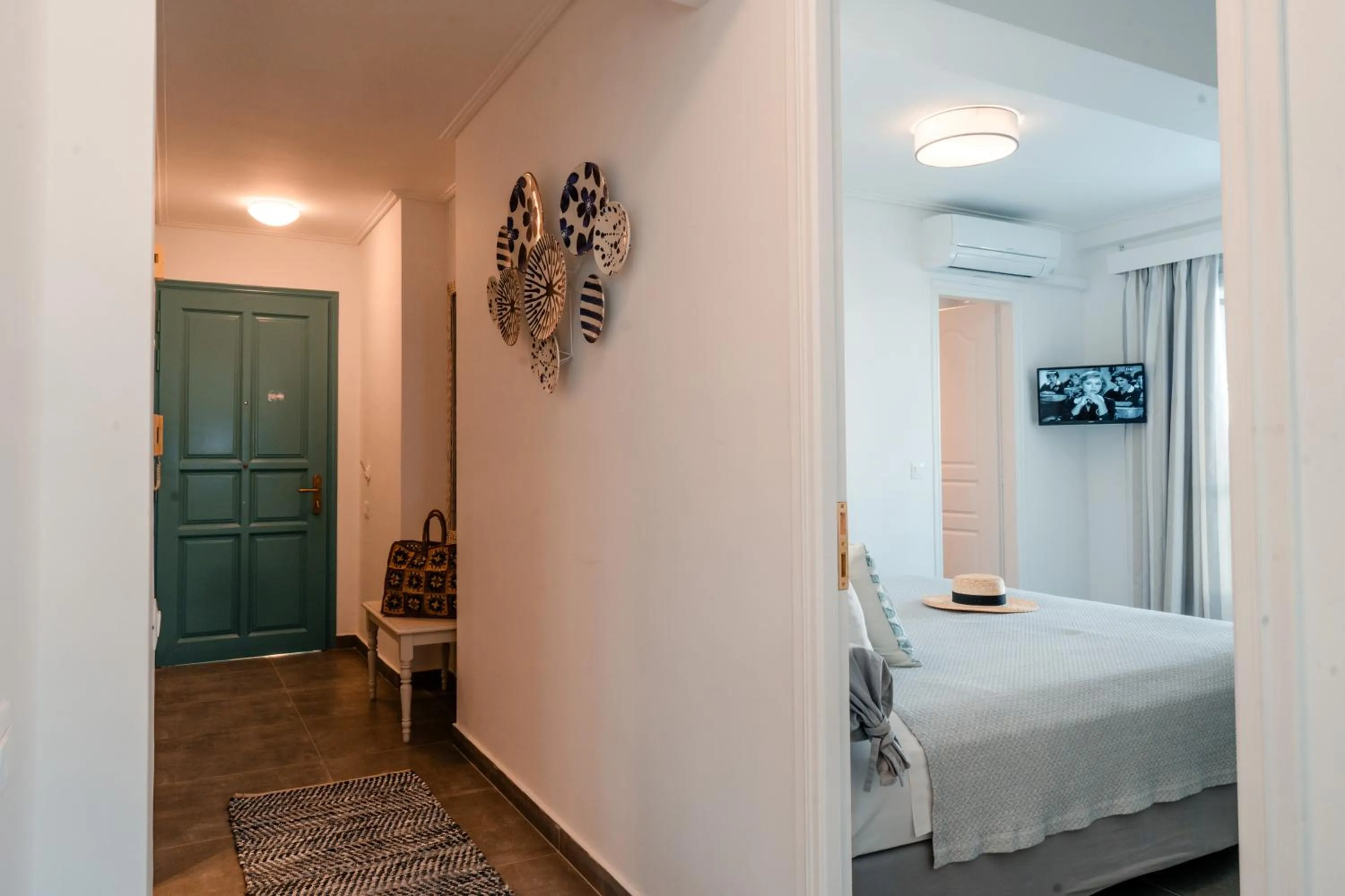 Bedroom, Bed in Nikis Village